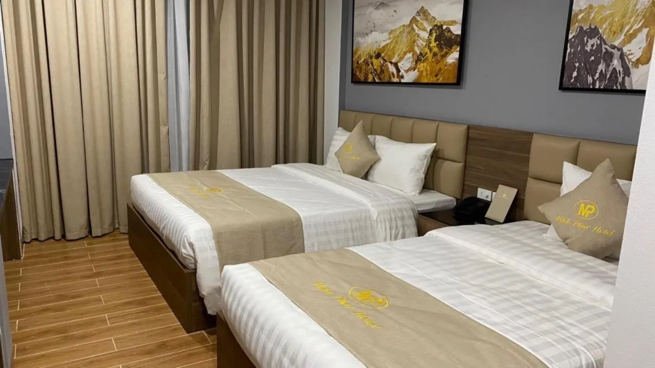 Bedroom in Minh Phát Hotel