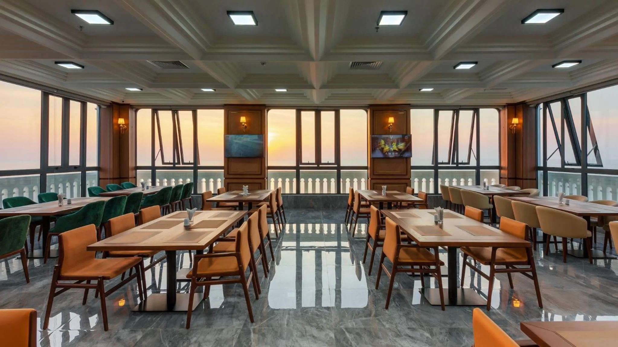 Restaurant/places to eat in The Tahiti Beach Hotel