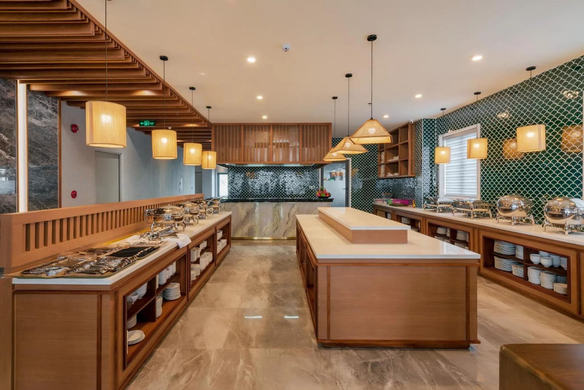 Restaurant/places to eat in The Tahiti Beach Hotel