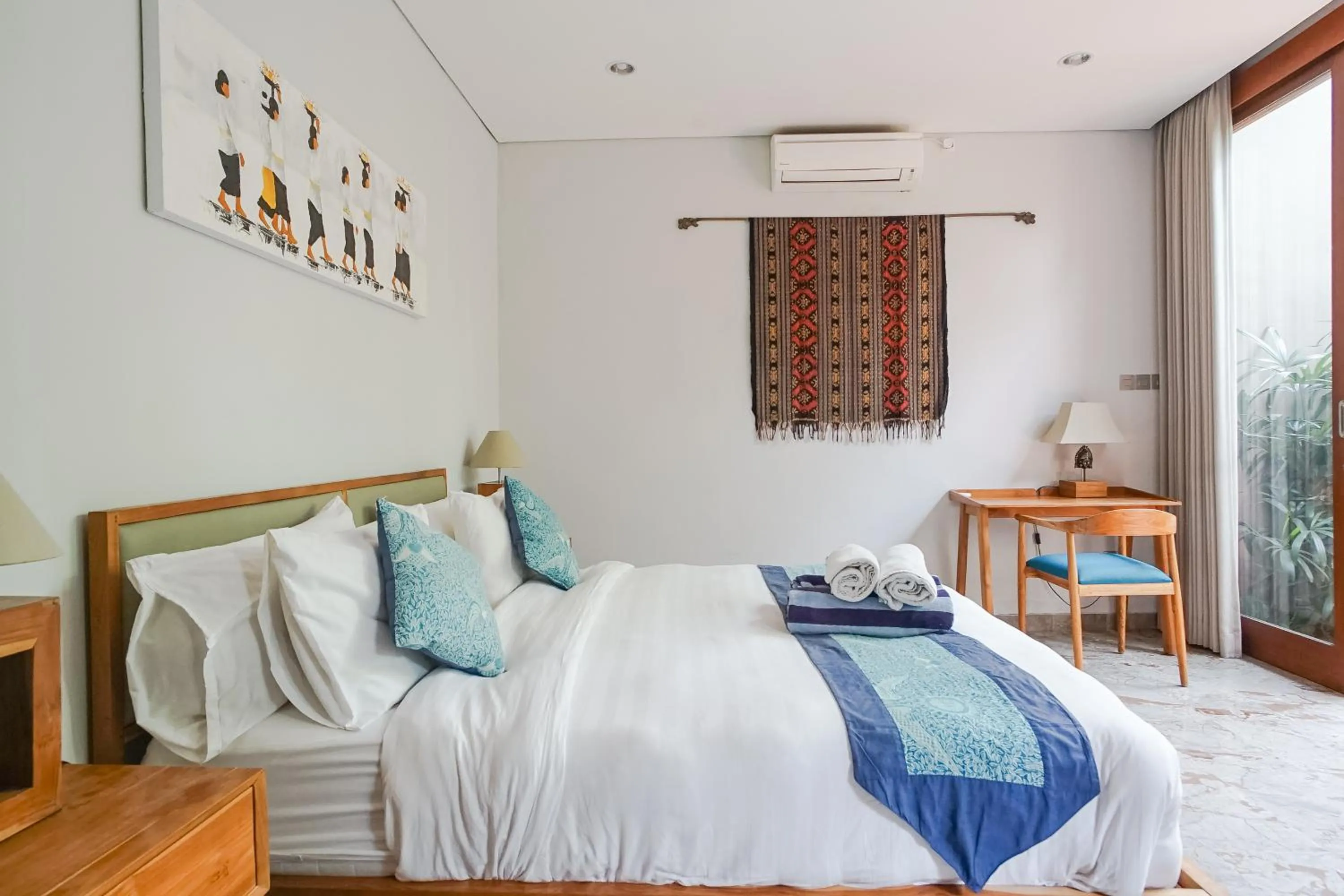 Bed in Prema Uja Villas