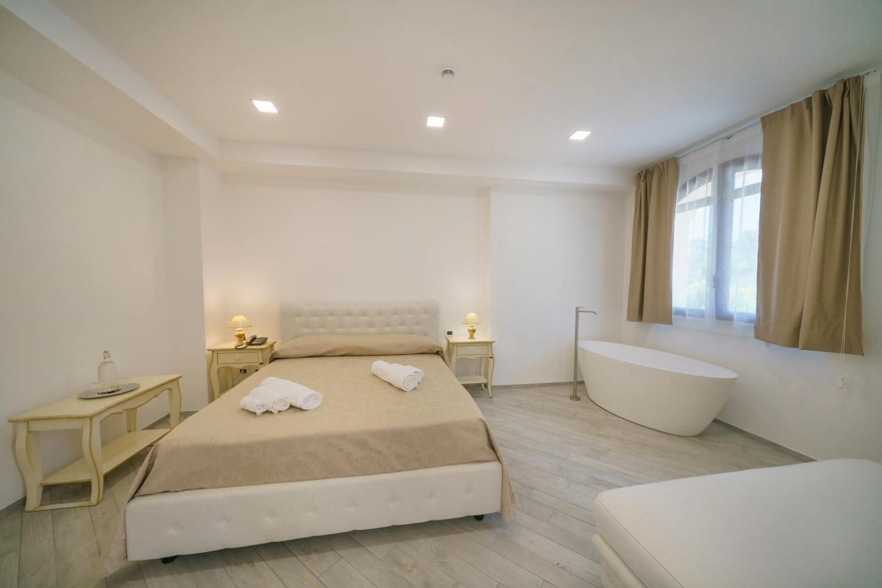 Photo of the whole room, Bed in Minissale Farmhouse