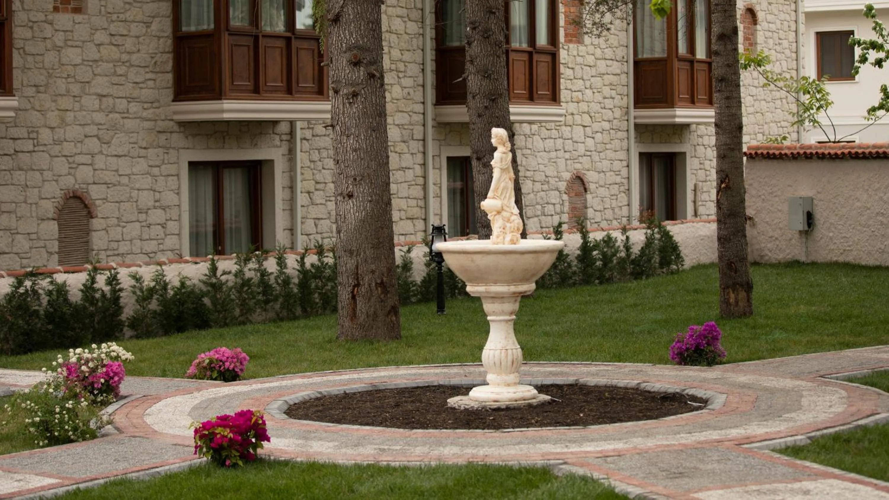 Garden in Balturk Garden Sapanca Hotel