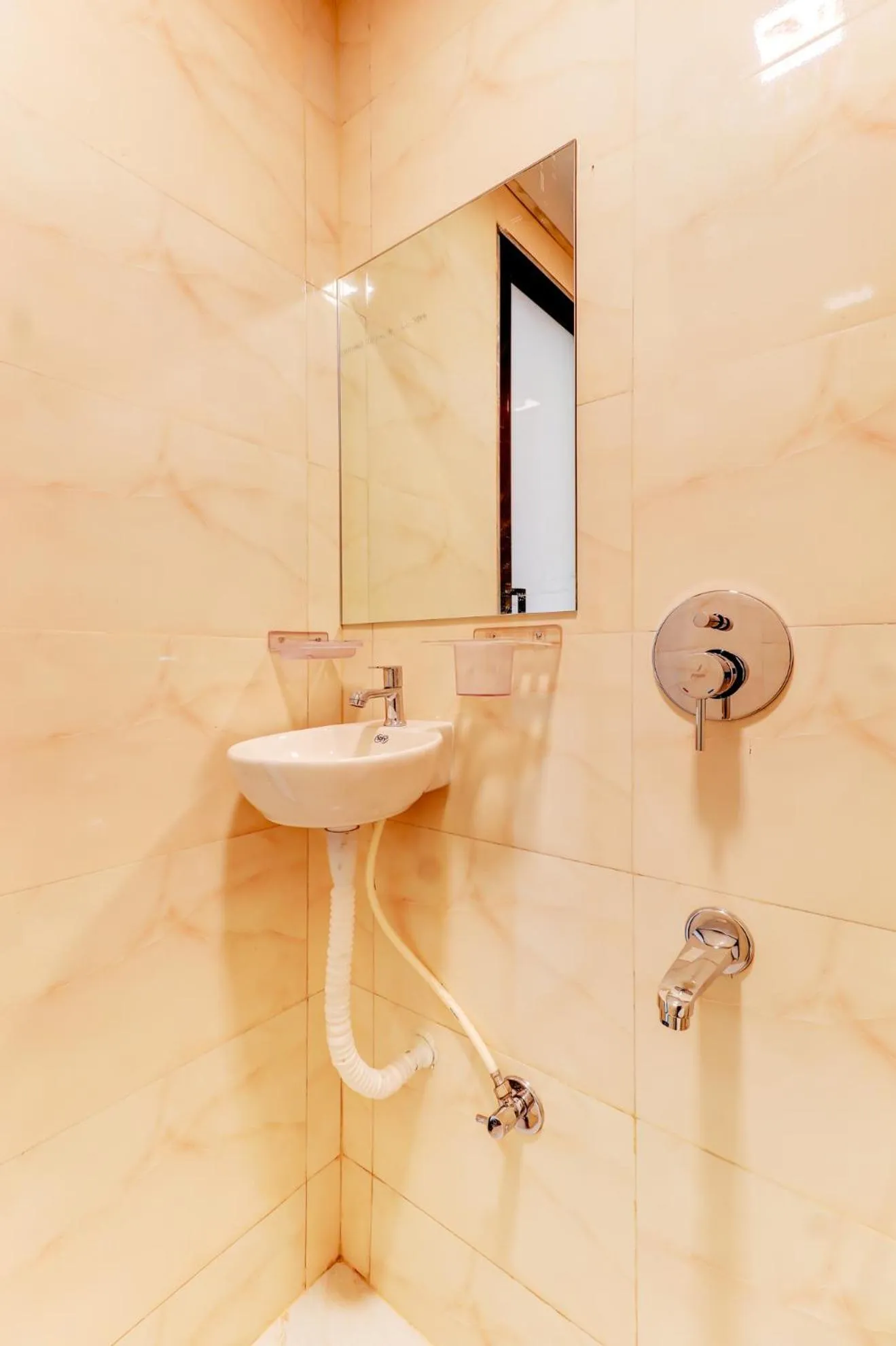 Bathroom in Hotel Prime Inn, Andheri West - Near Mumbai International Airport