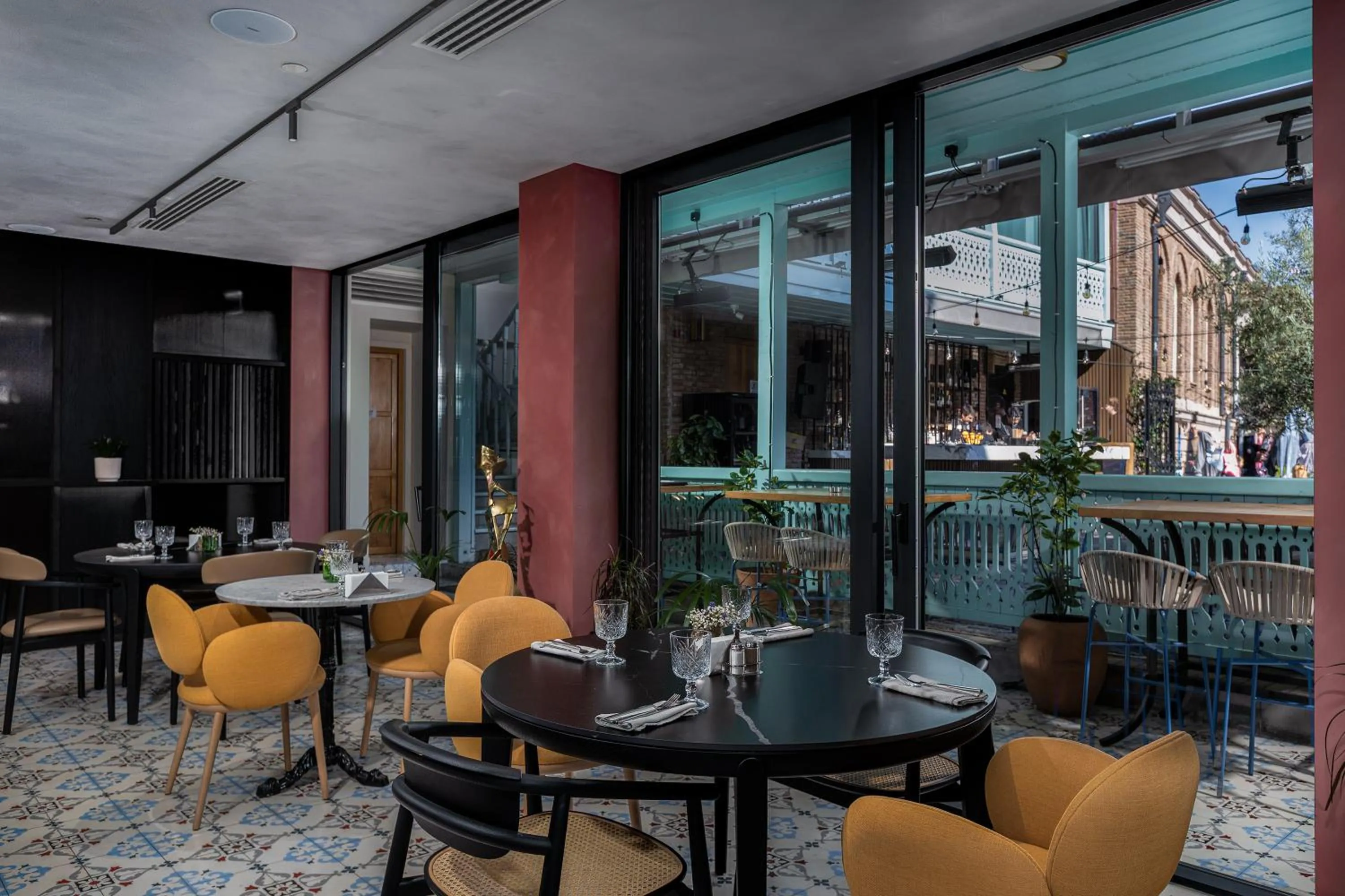 Restaurant/places to eat in The Blue Fox Hotel