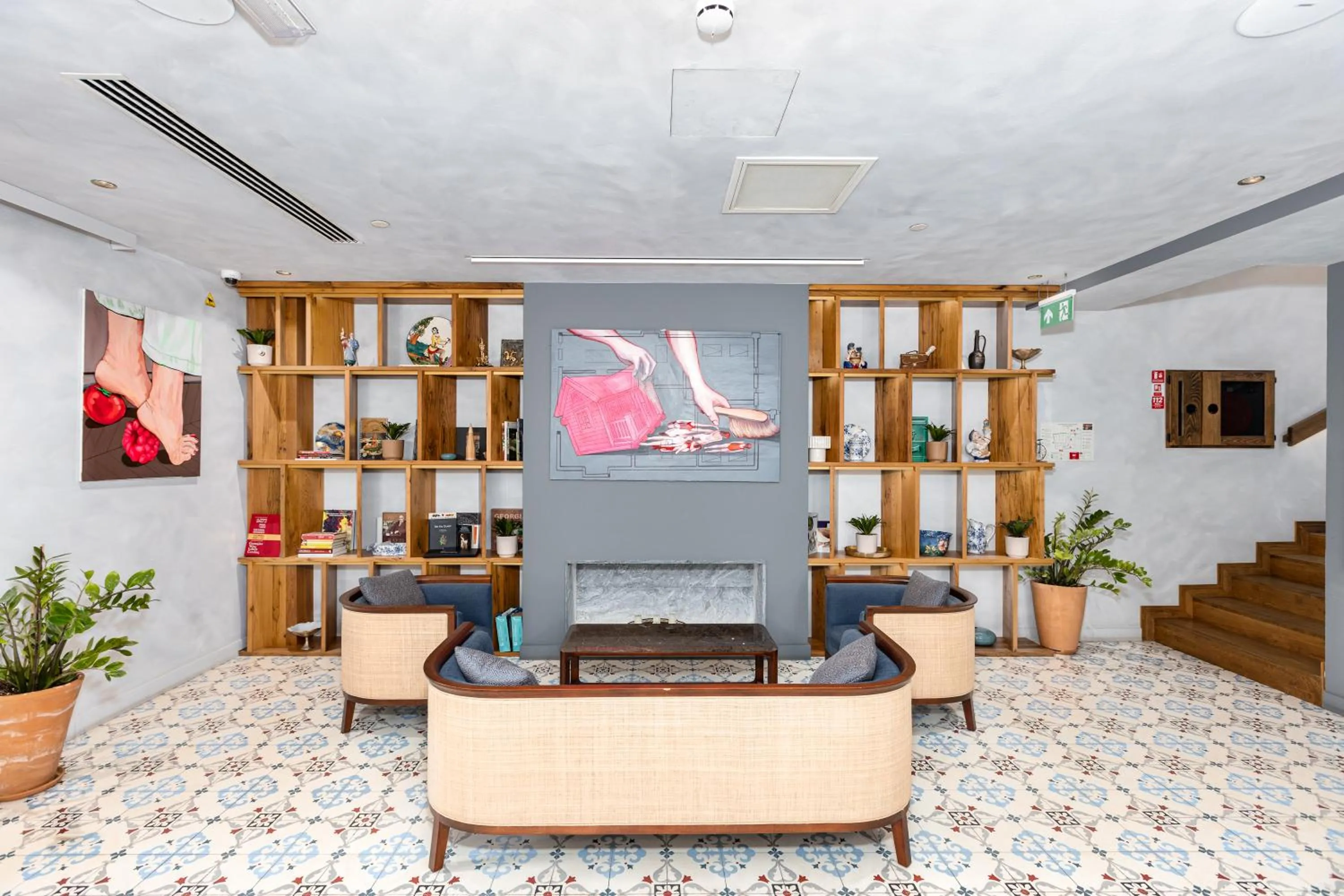 Restaurant/places to eat in The Blue Fox Hotel