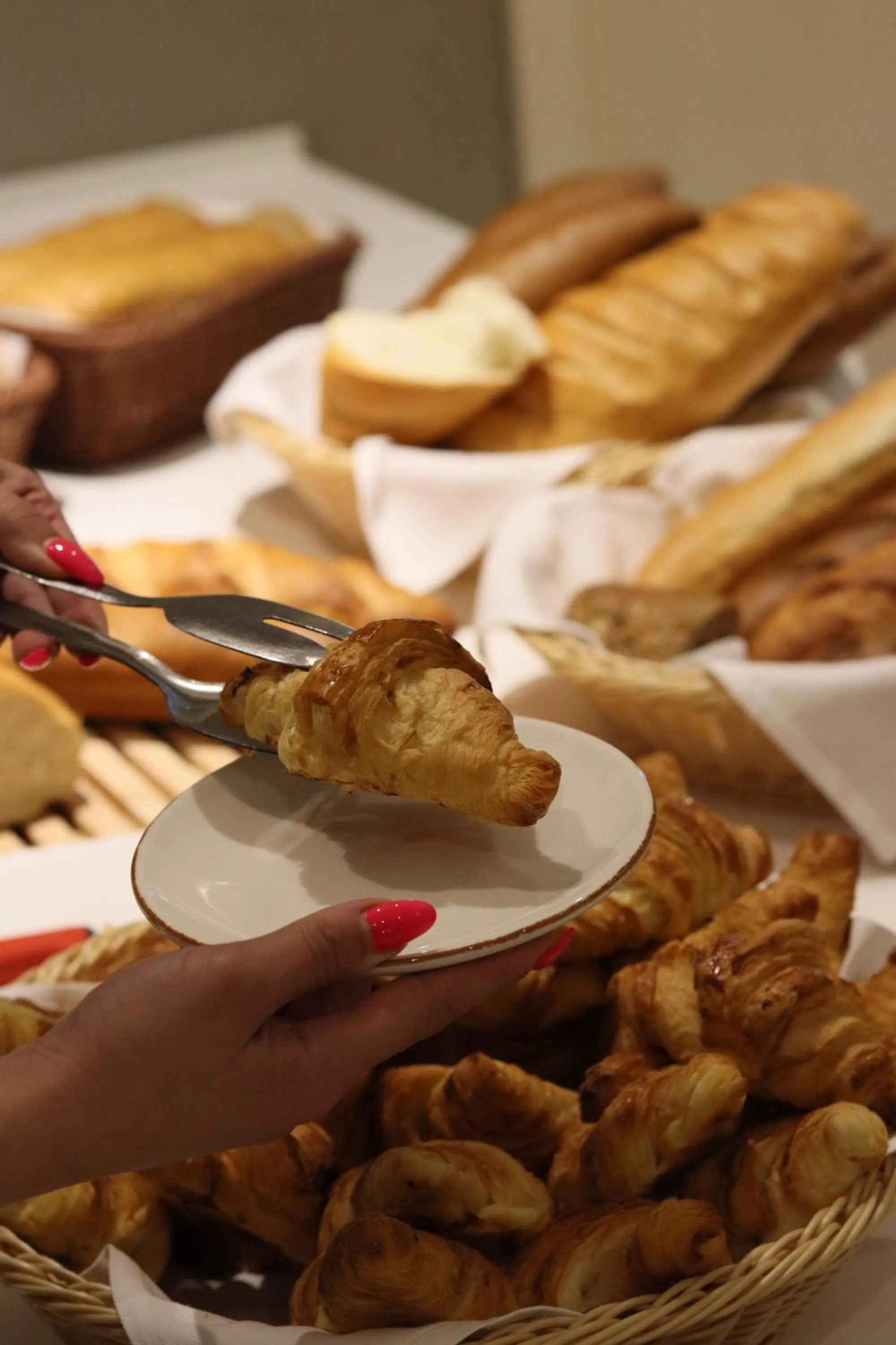 Buffet breakfast in Marjan Plaza Hotel