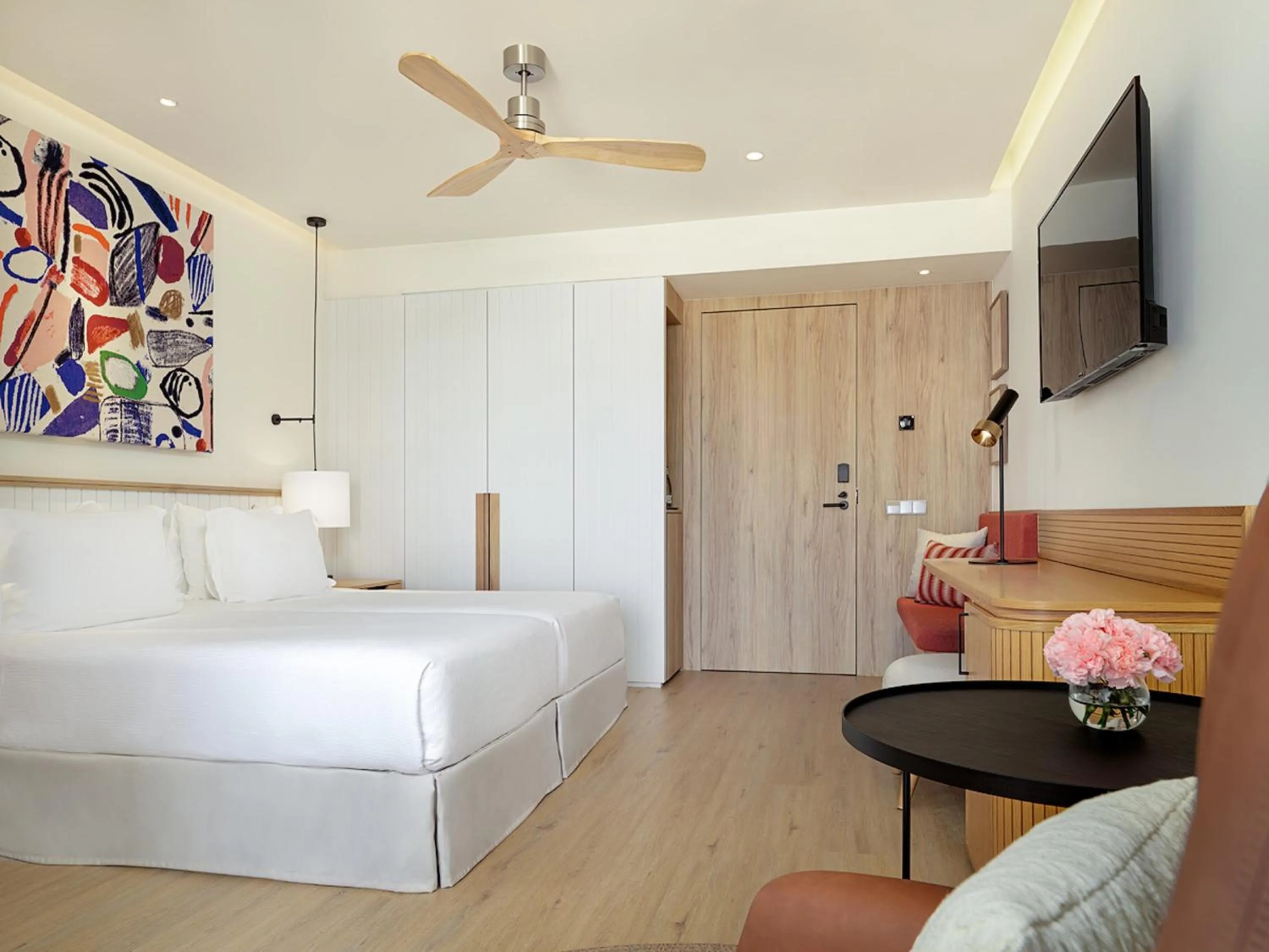 Bedroom, Bed in H10 Croma Málaga