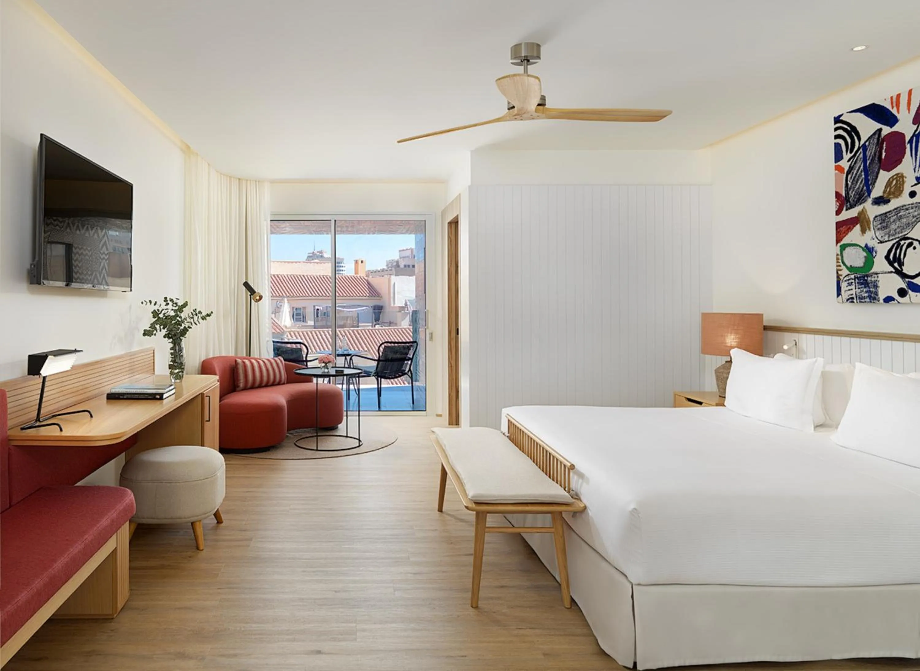 Living room, Bed in H10 Croma Málaga