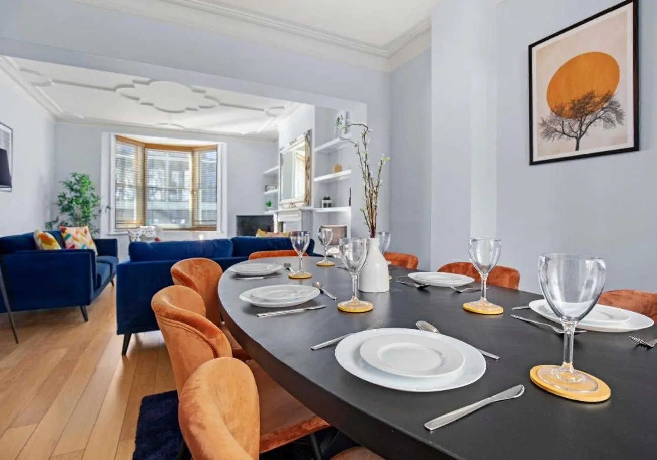 Other in The Townhouse By My Getaways Free Parking