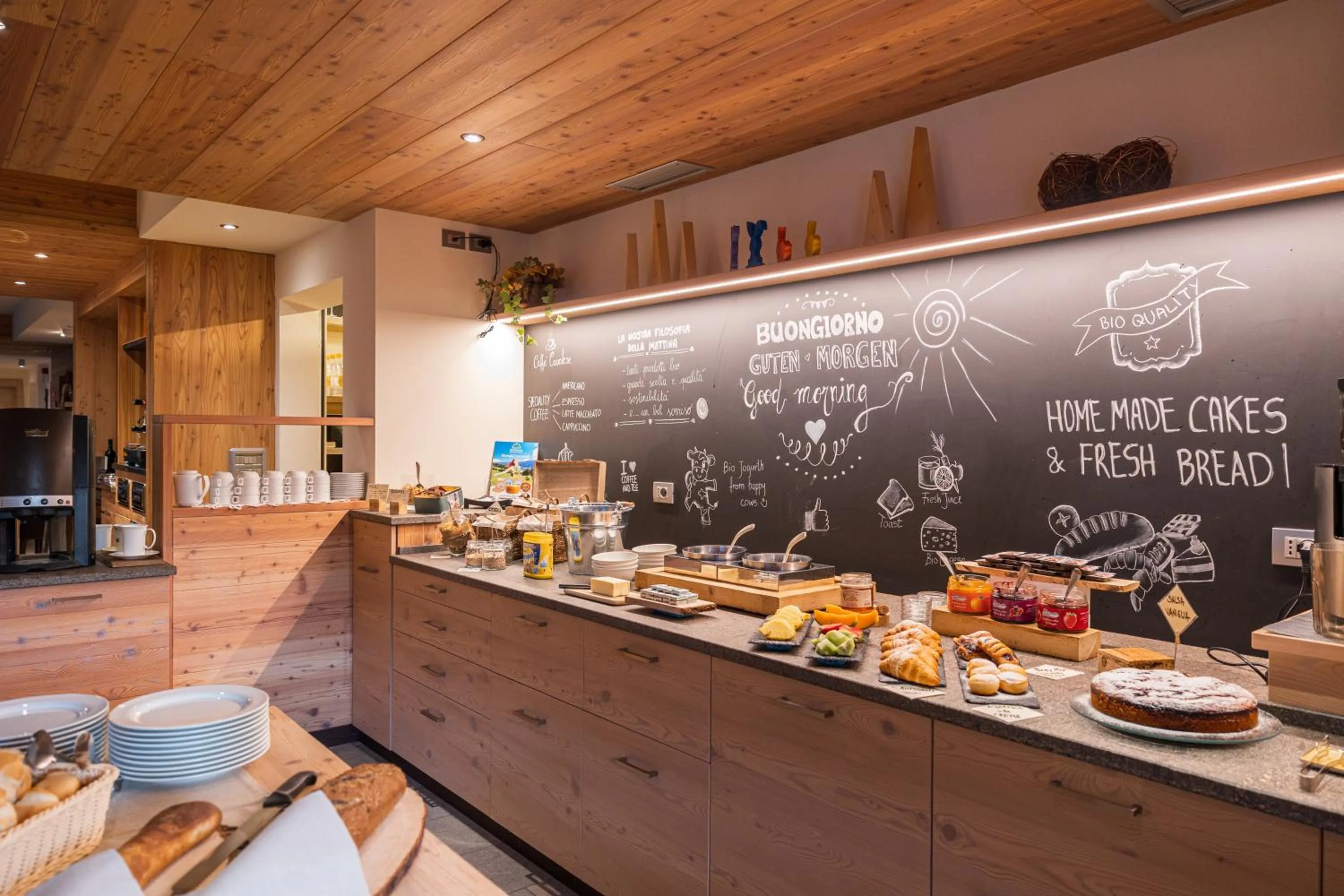 Buffet breakfast in Residence Nele