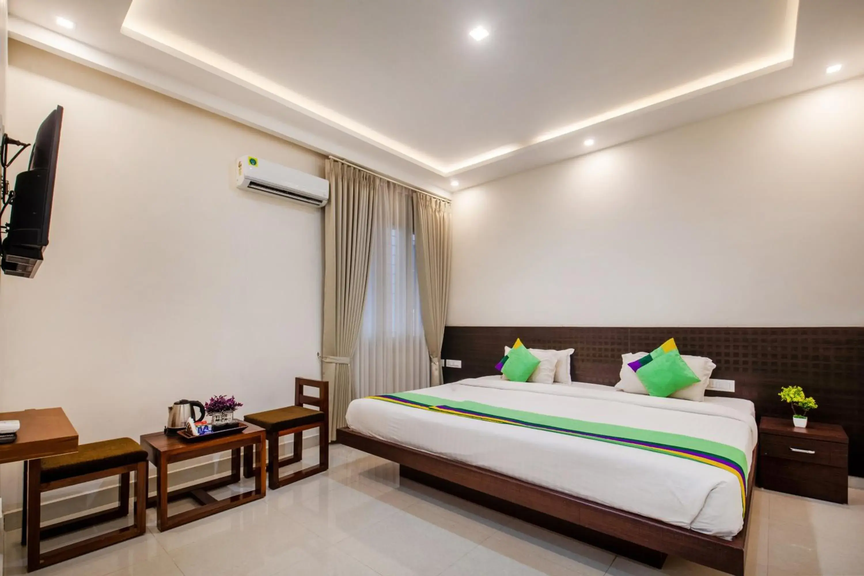 Standard Double Room in Treebo Sans Sarav Kushalnagar Standard Double Room in Treebo Sans Sarav Kushalnagar