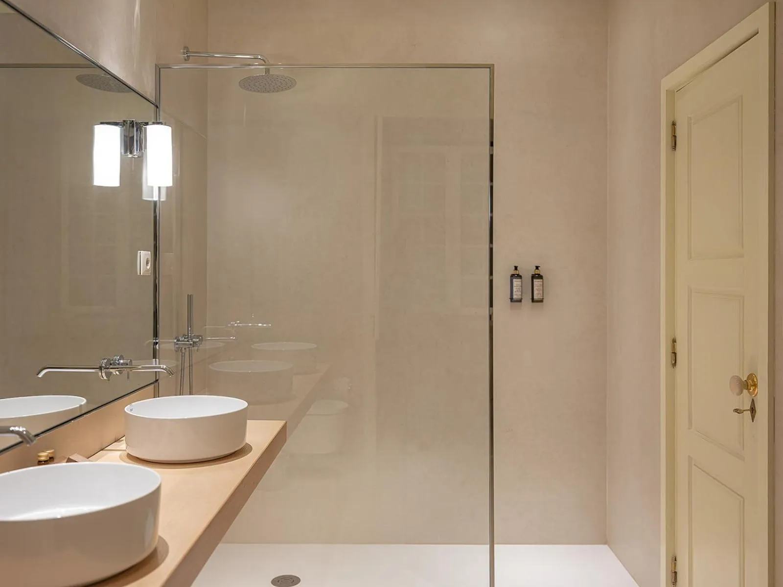 Bathroom in Lavandeira Douro Nature & Wellness