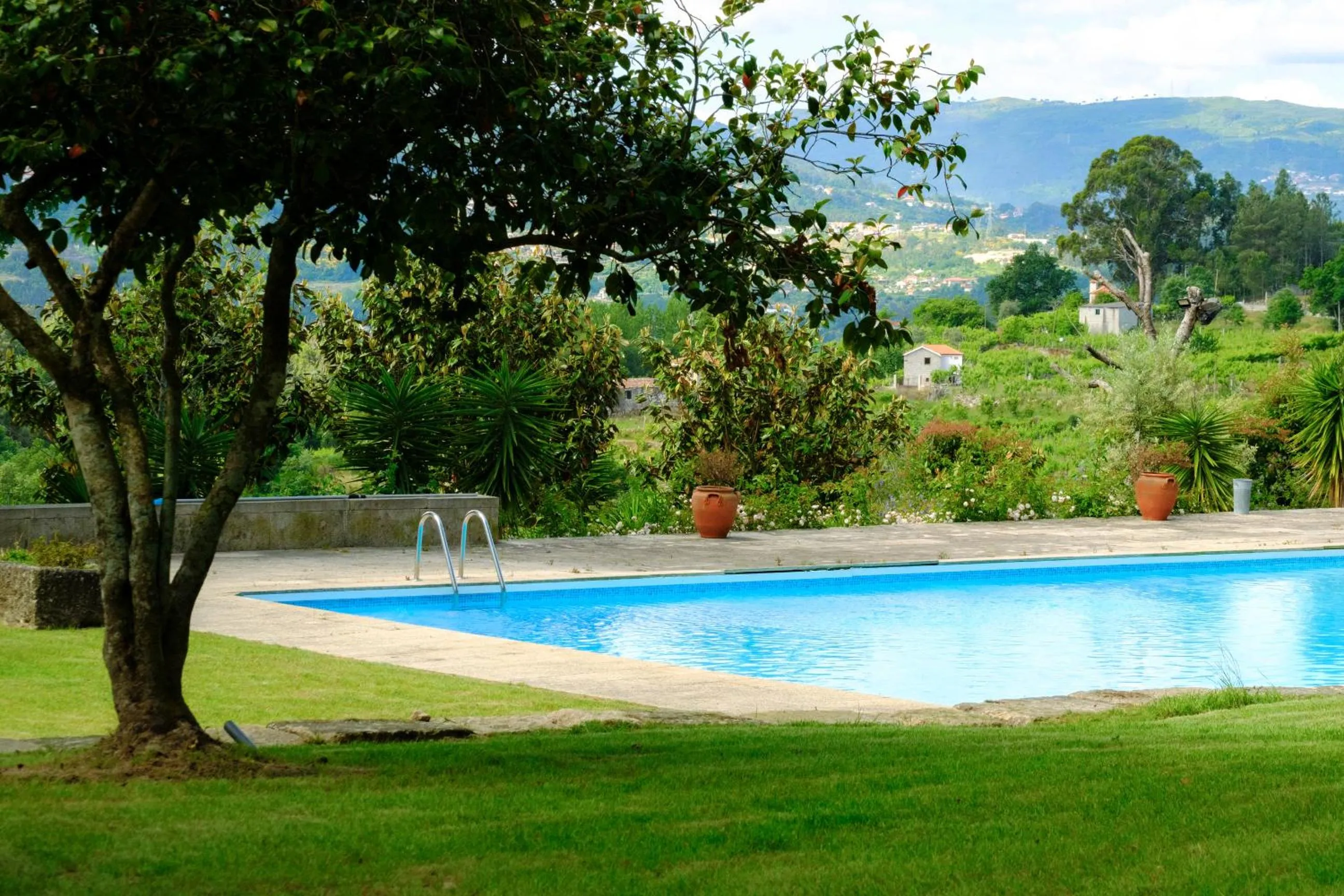 Garden view in Lavandeira Douro Nature & Wellness