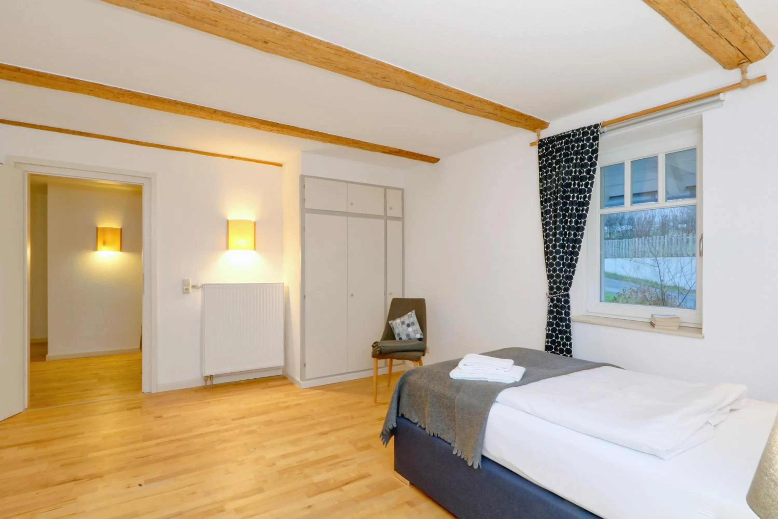 Bed in Harz-Urlaubs-Alm Hotel & Ferienhäuser