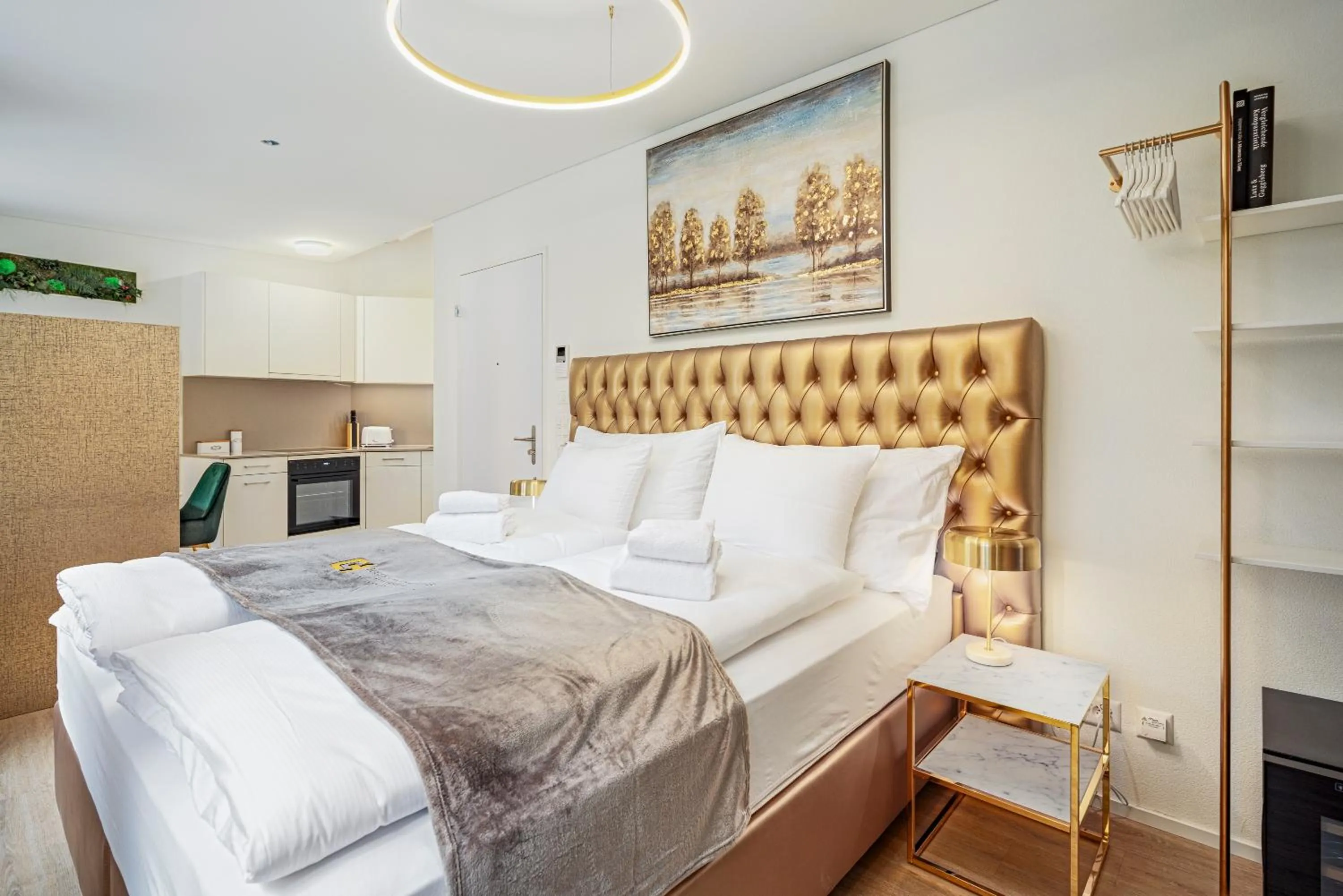 Bed in VISIMO Apartments Mühlensteg St Gallen - Elegant Quiet Central