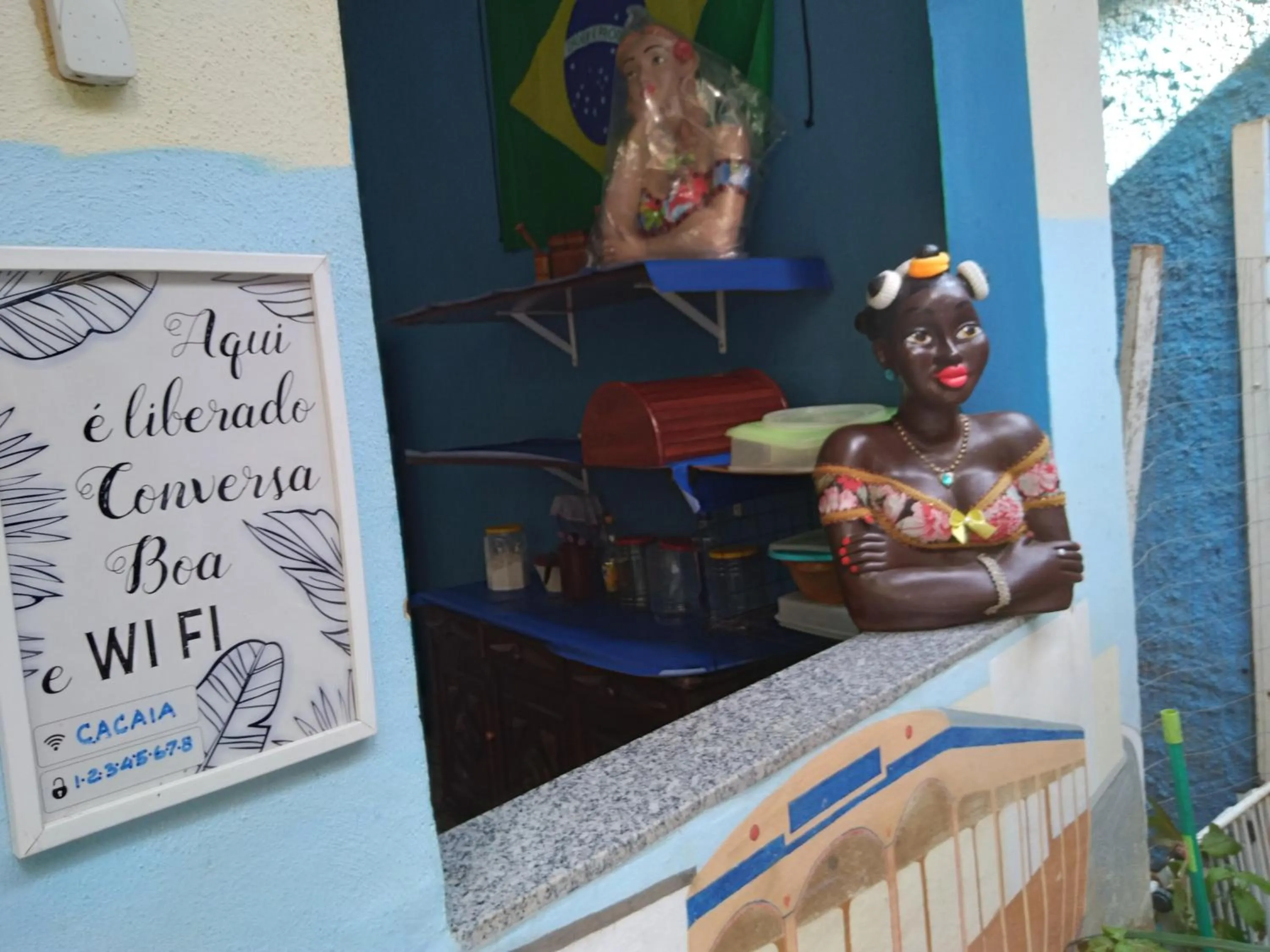 Property building in Casa da Cacaia e do Henrique