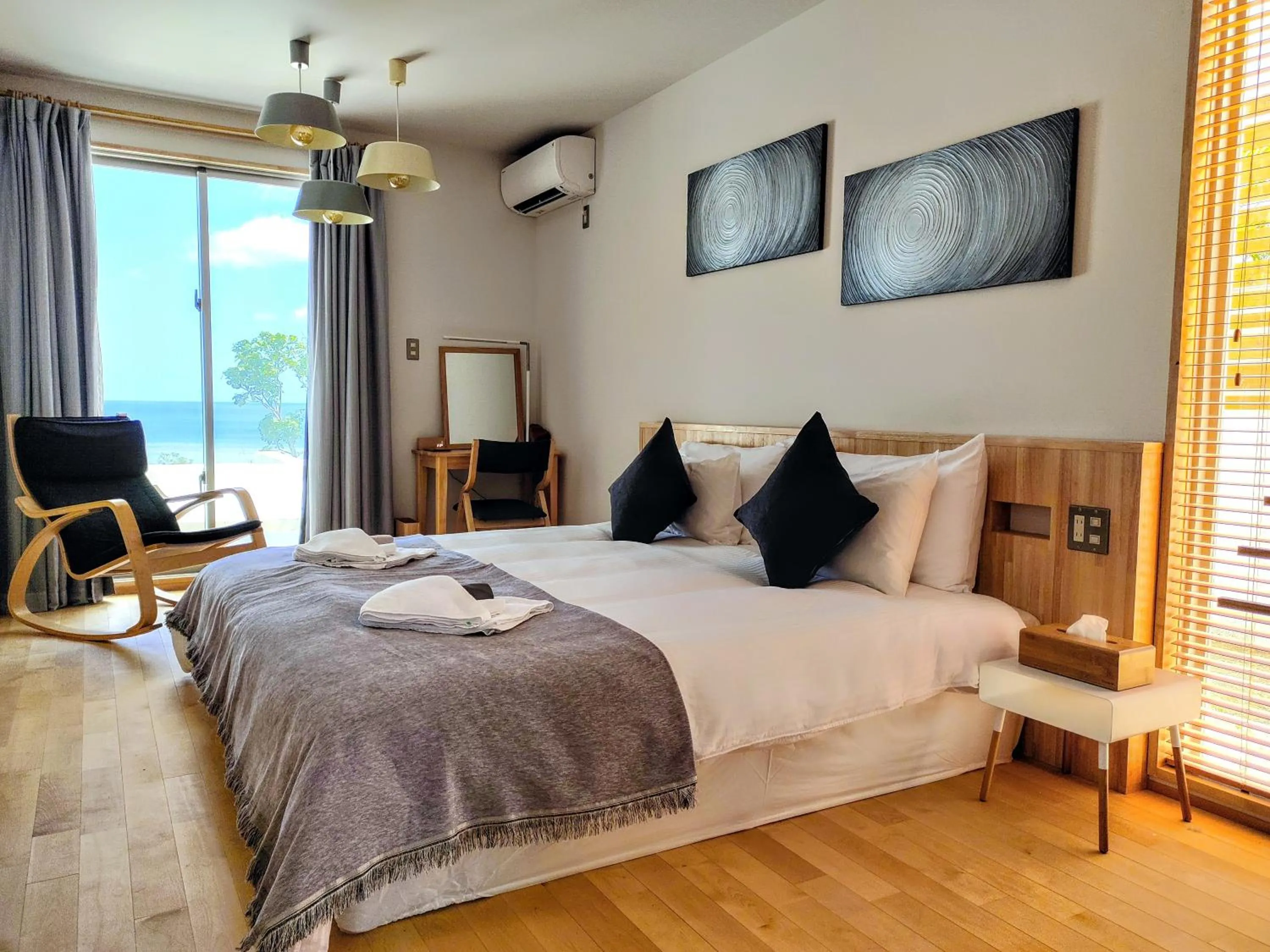 Bed in Ocean View Ishigaki Sora and Umi