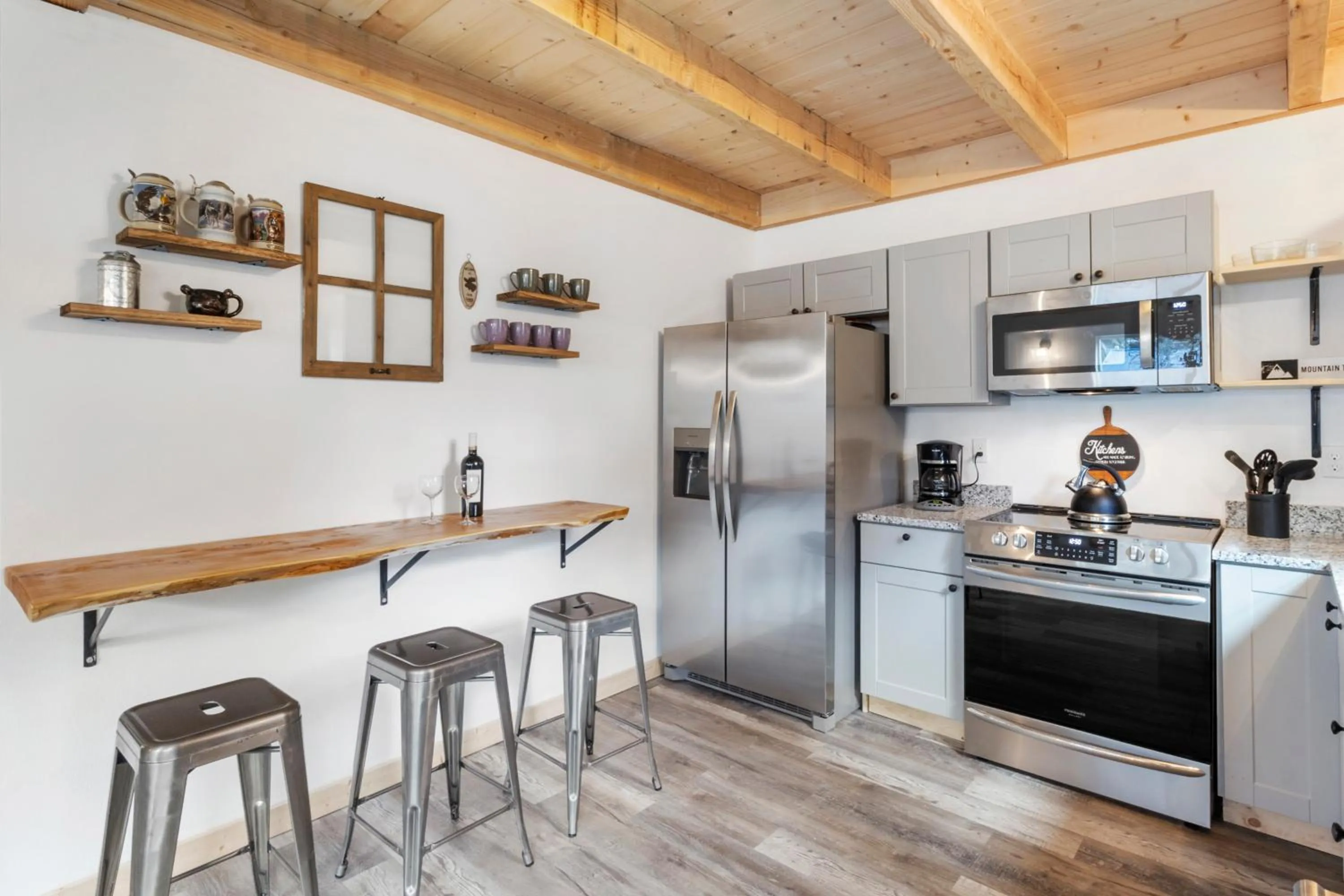 Kelton's Cabin