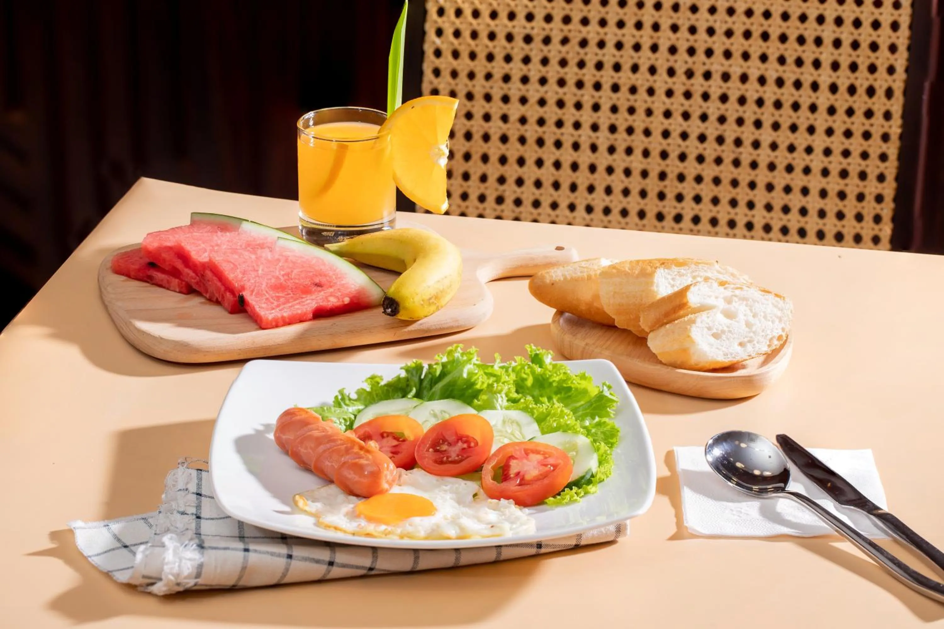 Breakfast in The Dream Suite