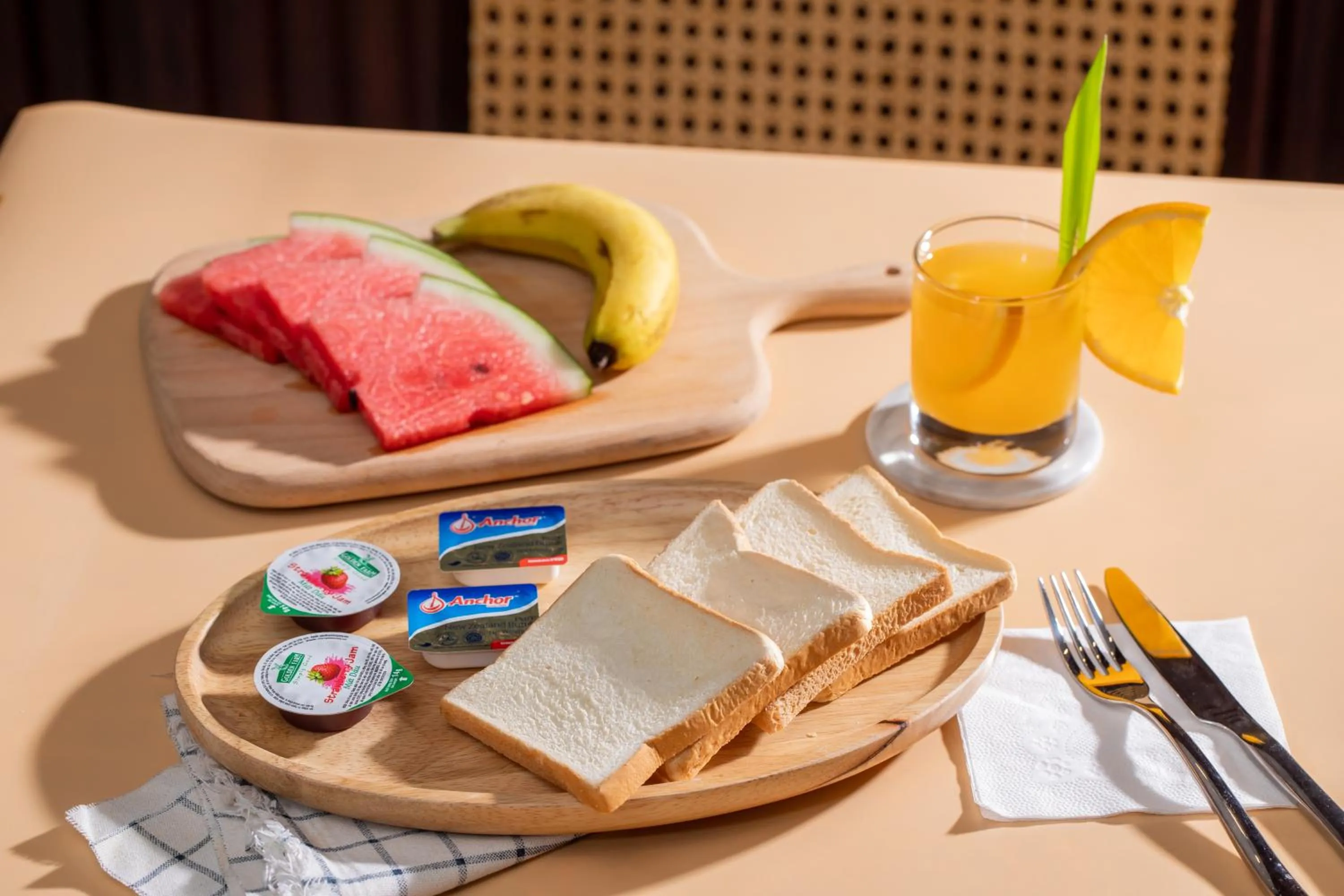 Breakfast in The Dream Suite