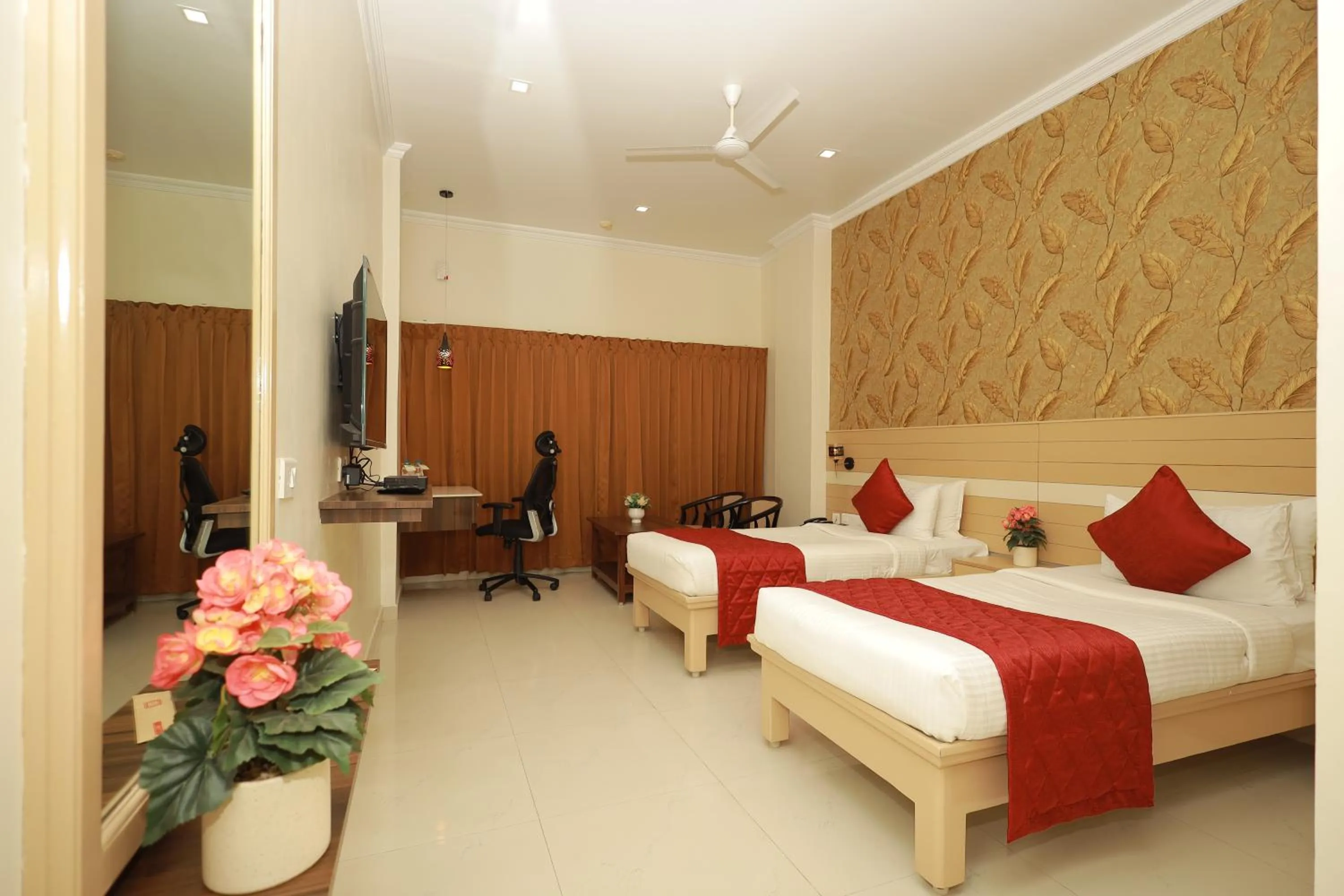 Bed in Hotel DSF Grand Plaza