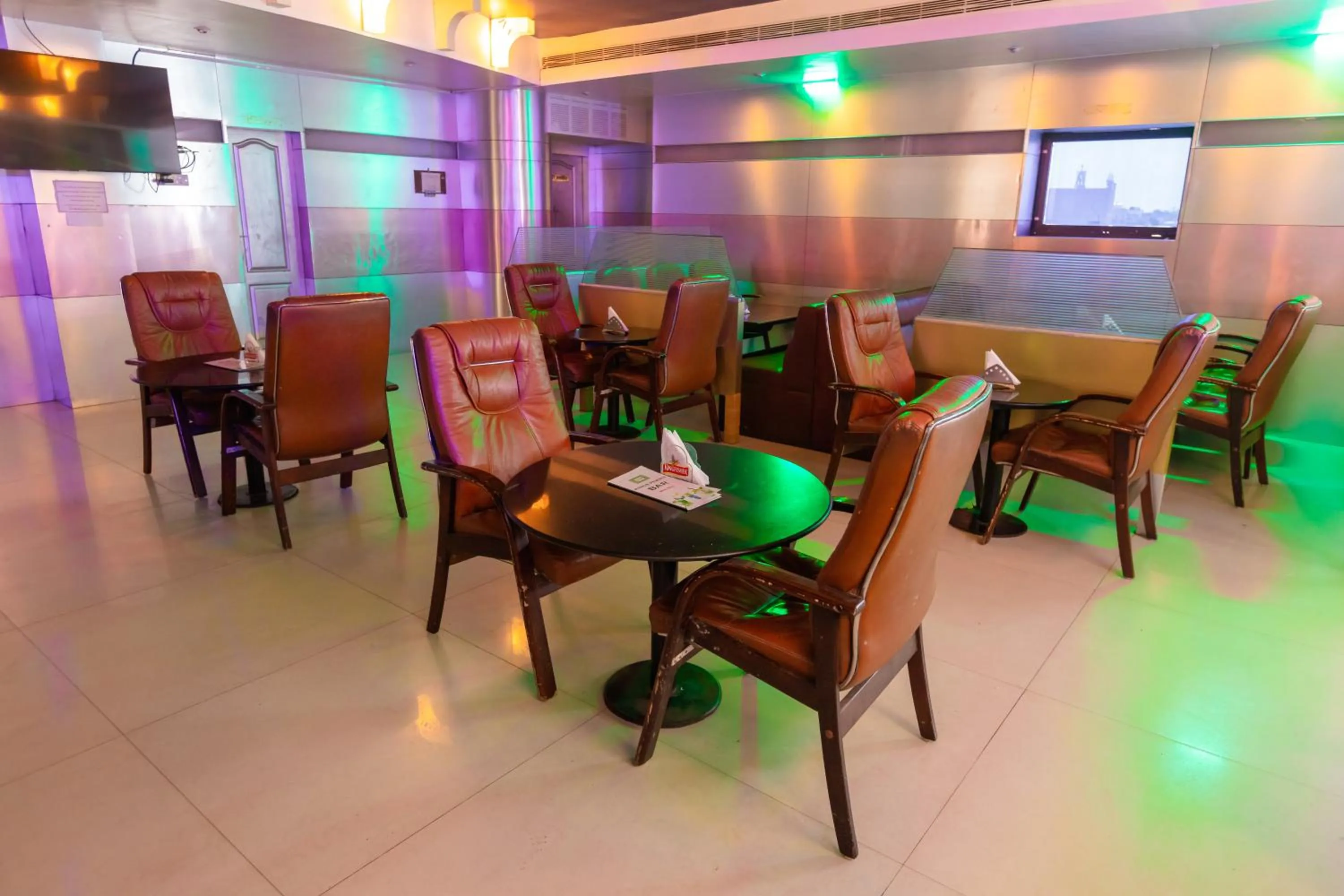 Hotel DSF Grand Plaza