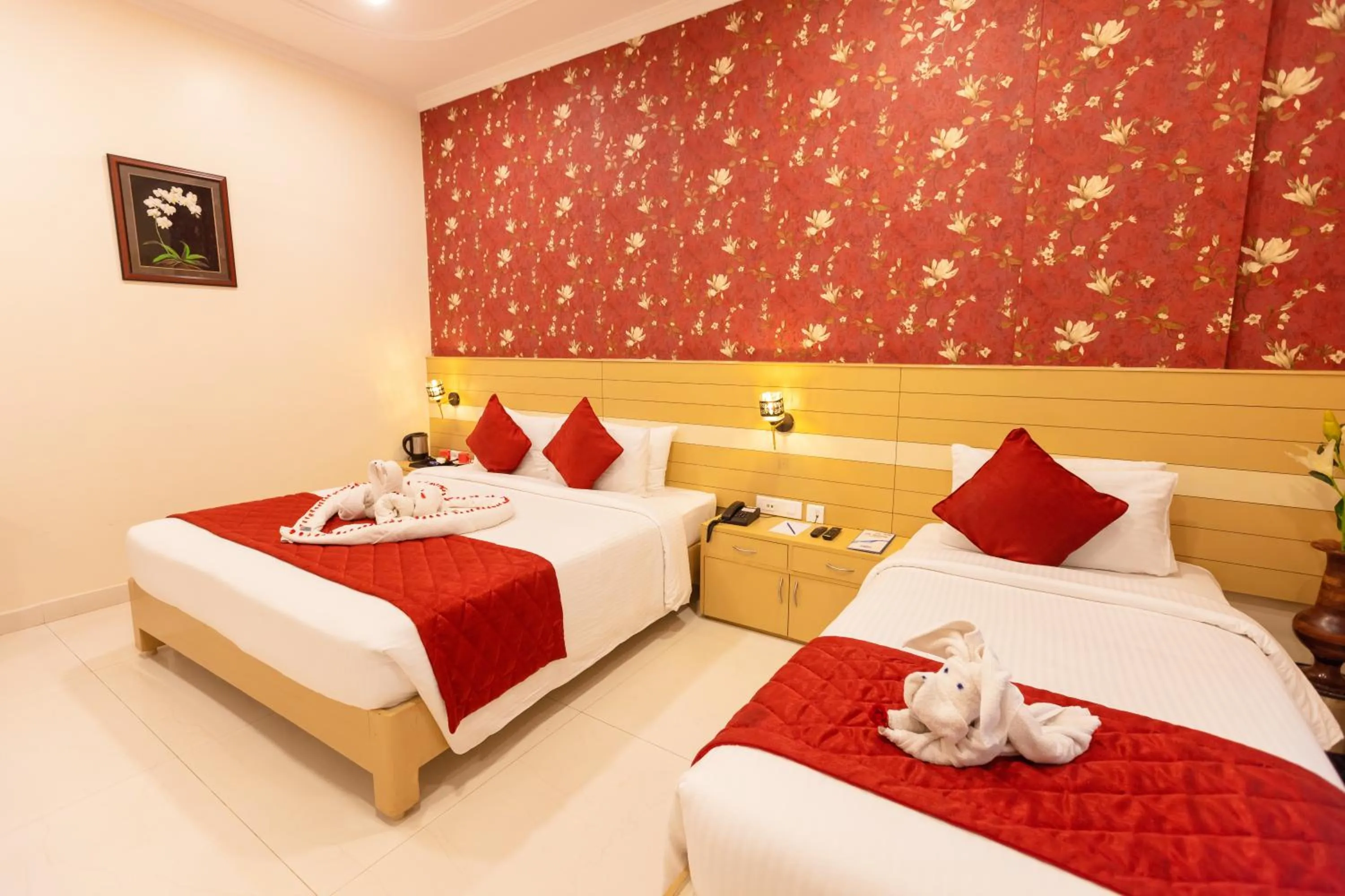 Bed in Hotel DSF Grand Plaza