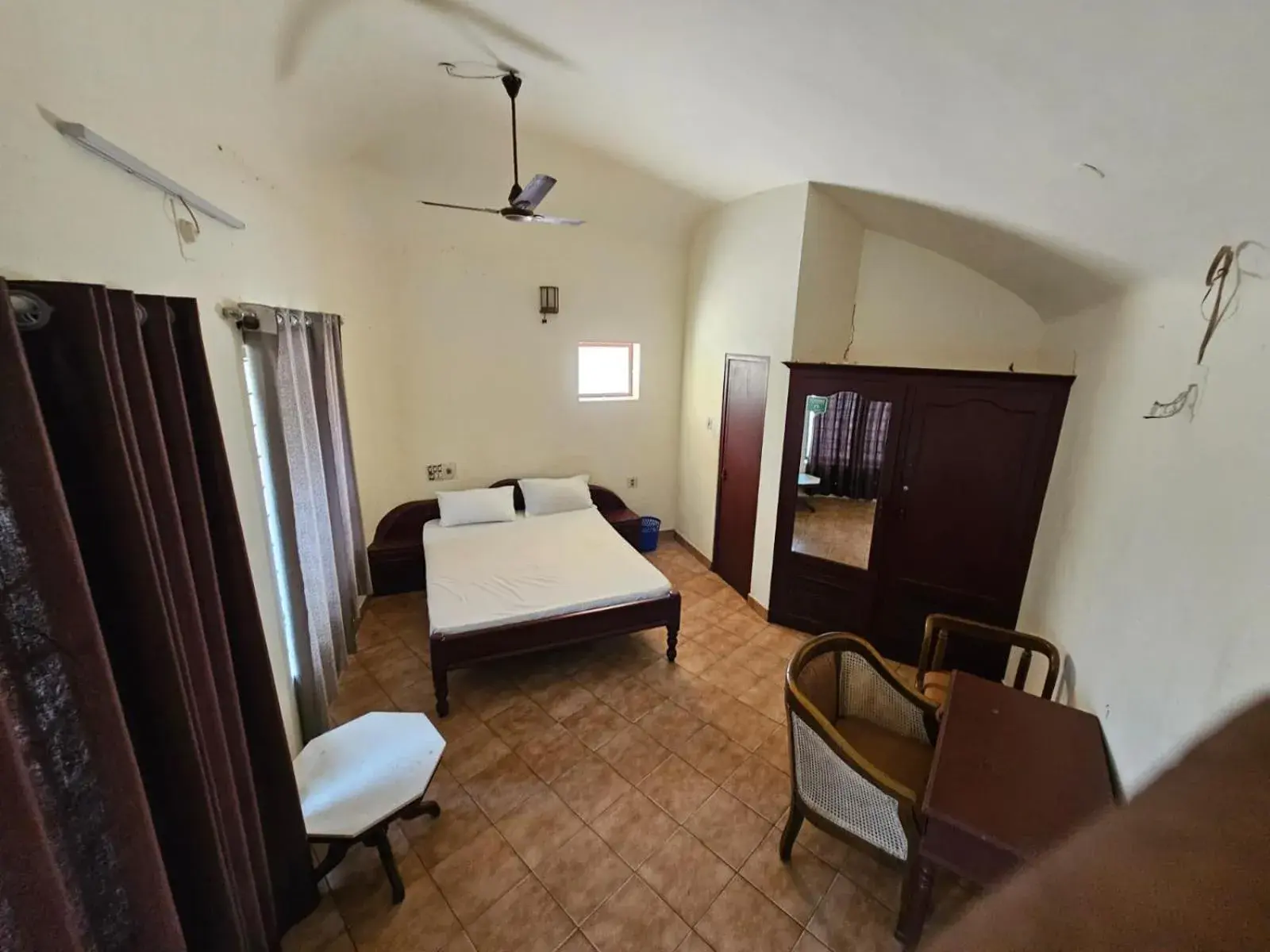 Standard Double Room with Fan in Baywatch Beach Homes Standard Double Room with Fan in Baywatch Beach Homes