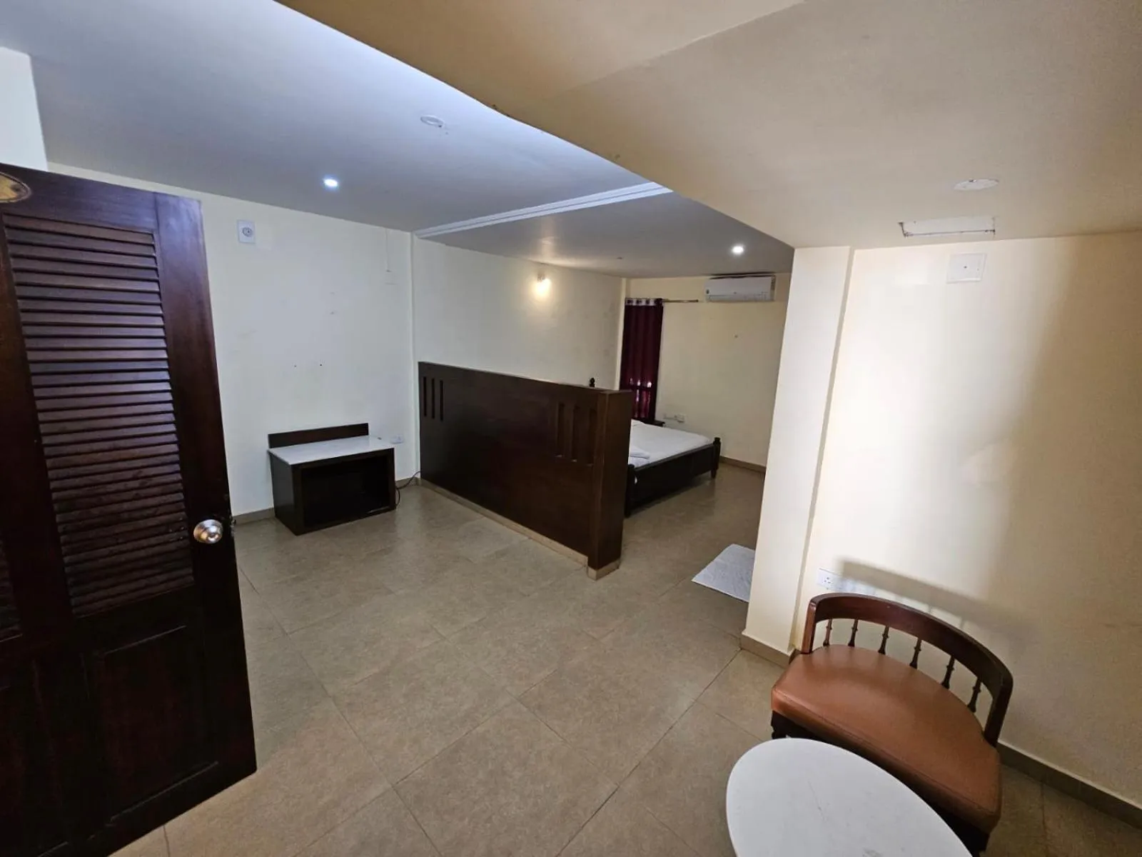 Bed in Baywatch Beach Homes