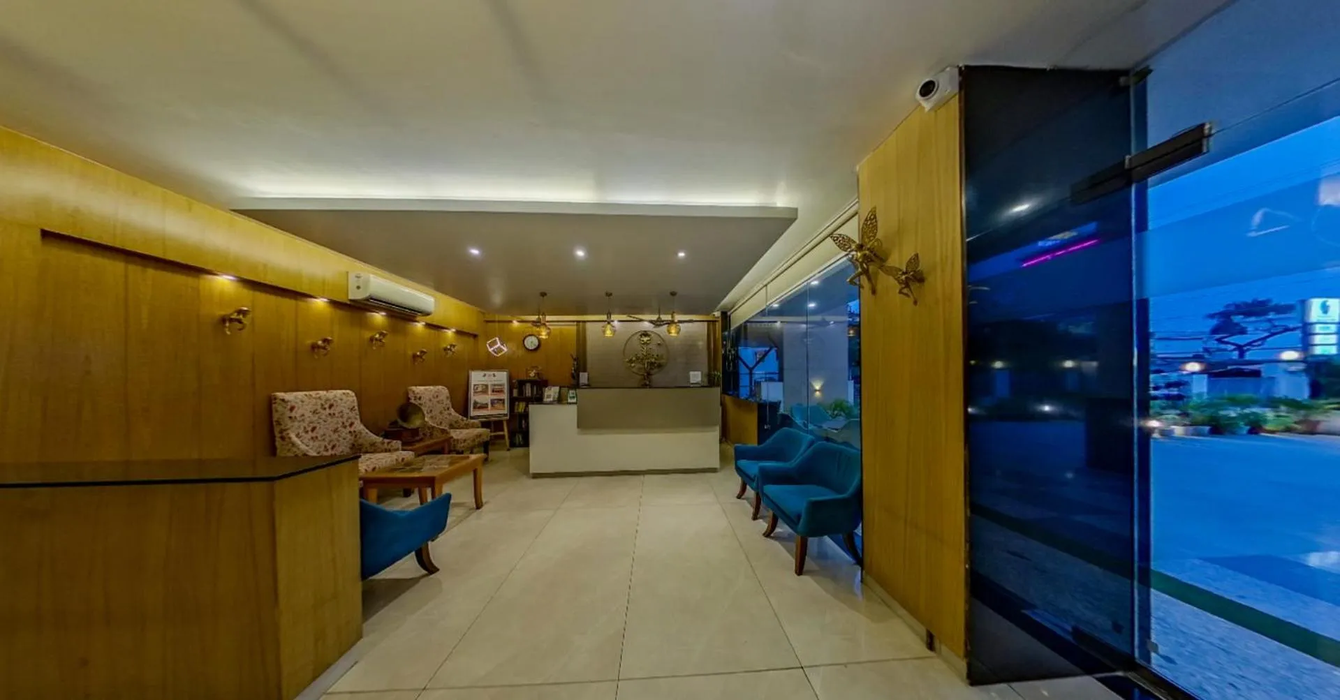 Lobby or reception in Zip By Spree Hotels Grand Legacy Prime