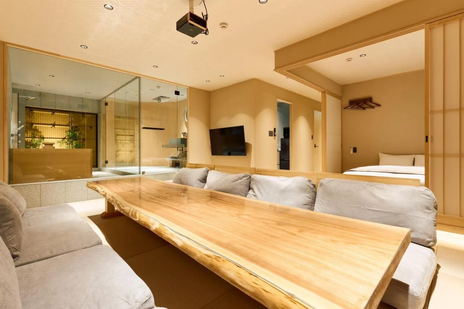 KONJAKUSO Osaka Tempozan "IKESU" Projection M apping SPA "TAKADORO" Wheel View