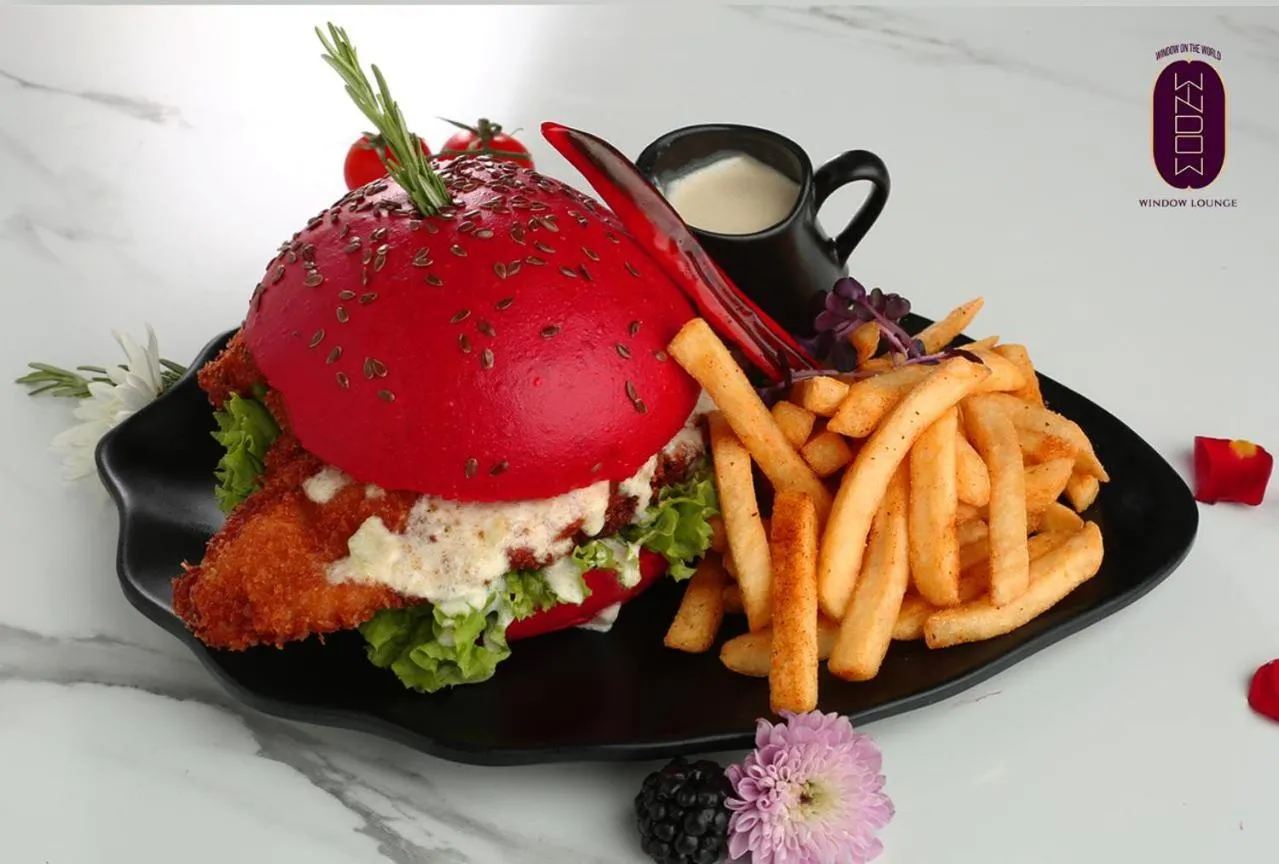 Food and drinks in HDB Al Sahafa