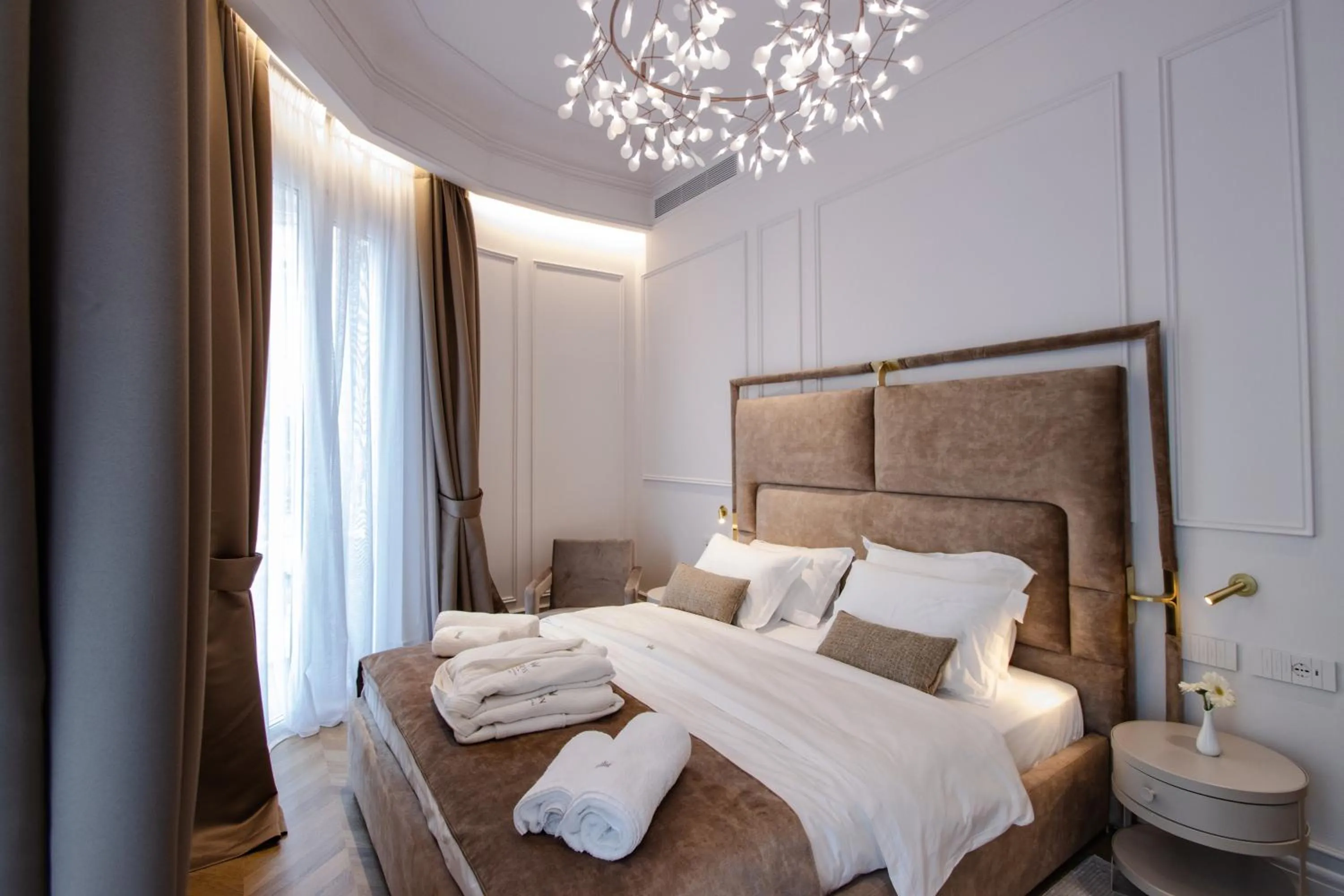 Bedroom, Bed in The Crown Boutique Hotel & SPA