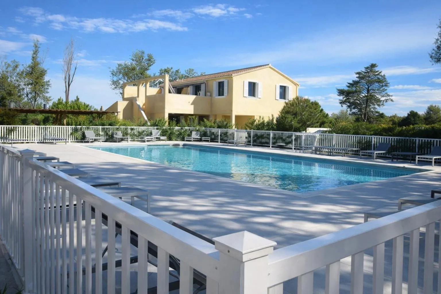 Swimming pool in Bastidon Provençal - Patio privé, Piscine - Charme