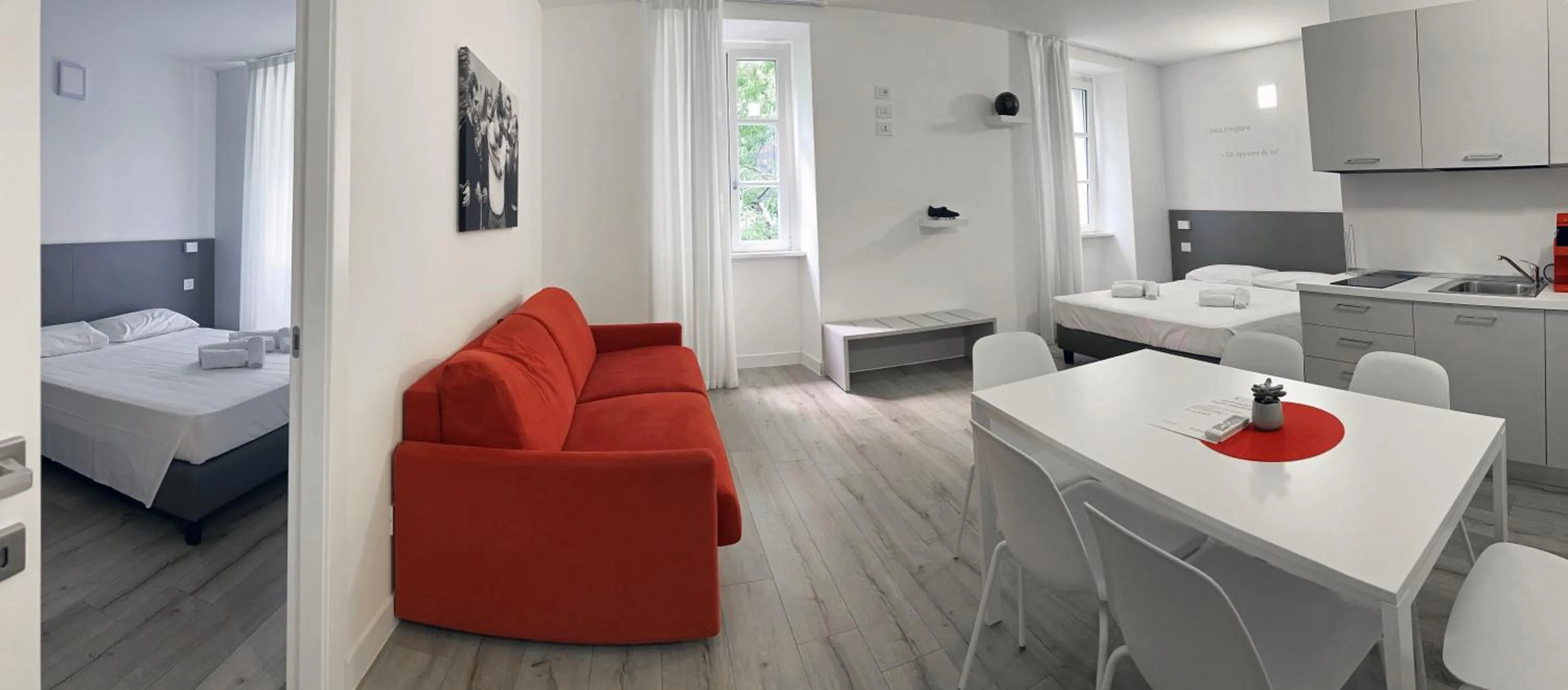 Bedroom, Bed in City Gallery Apartments