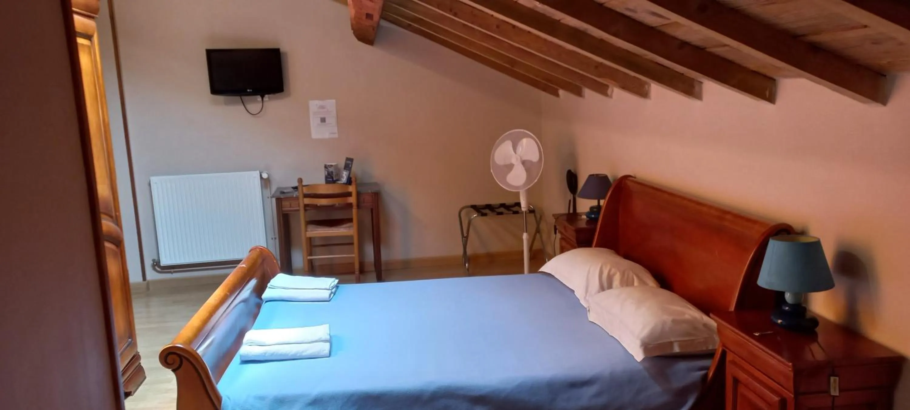 Bed in Contact Hôtel La Métairie