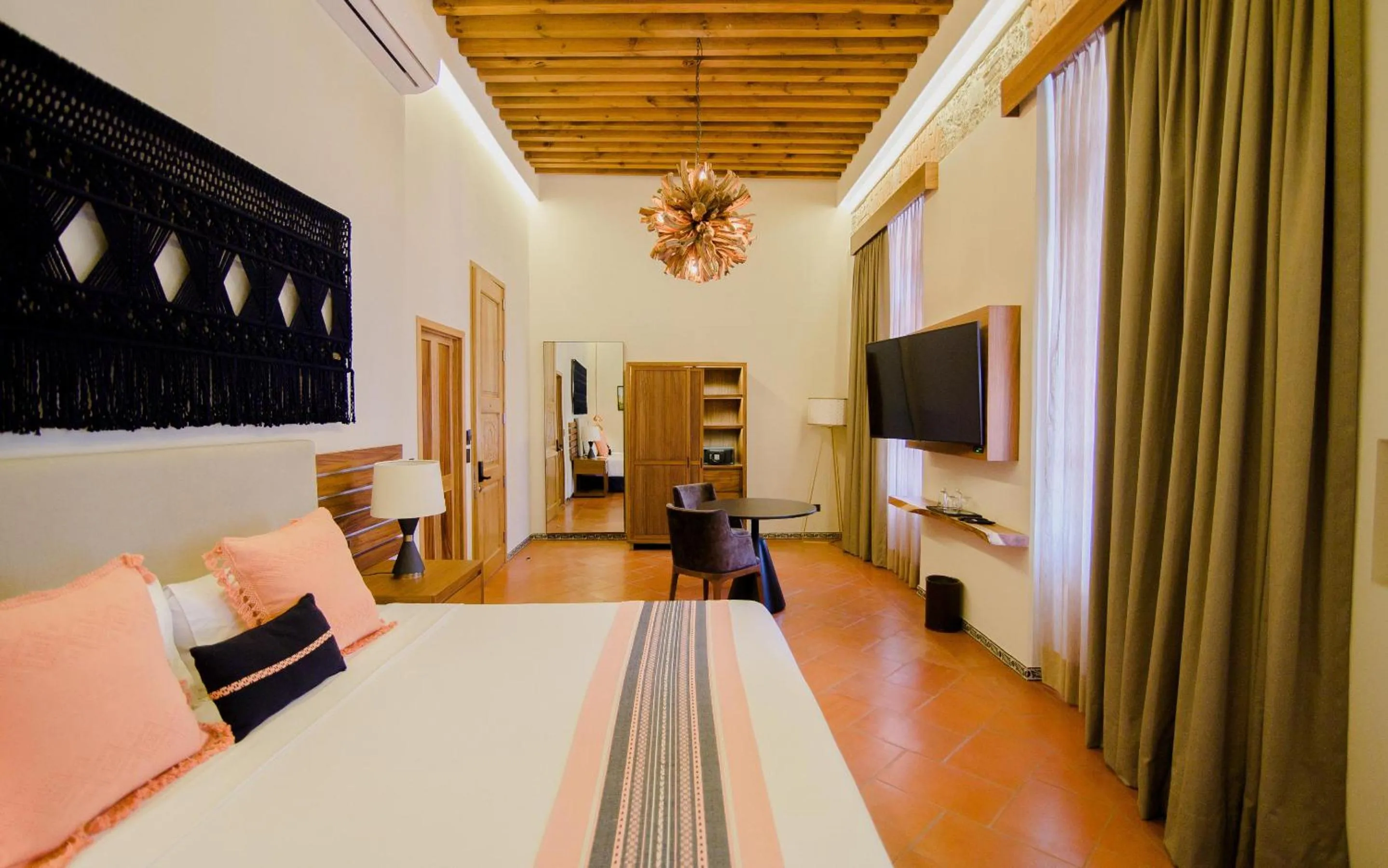 Bedroom, Bed in Casa Azulai Puebla Hotel Boutique