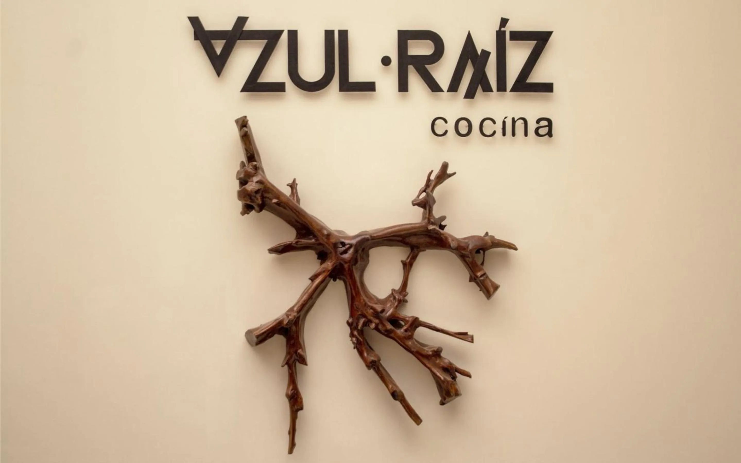 Restaurant/places to eat in Casa Azulai Puebla Hotel Boutique