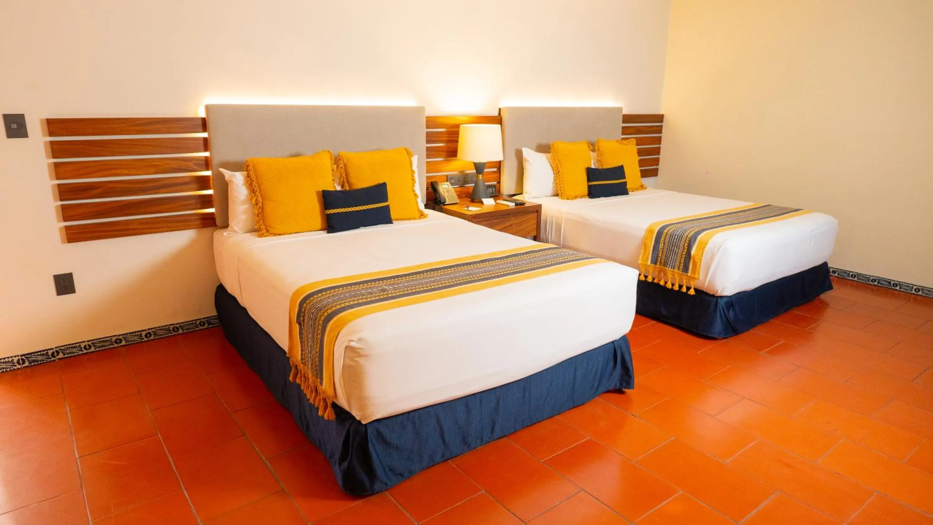 Bed in Casa Azulai Puebla Hotel Boutique