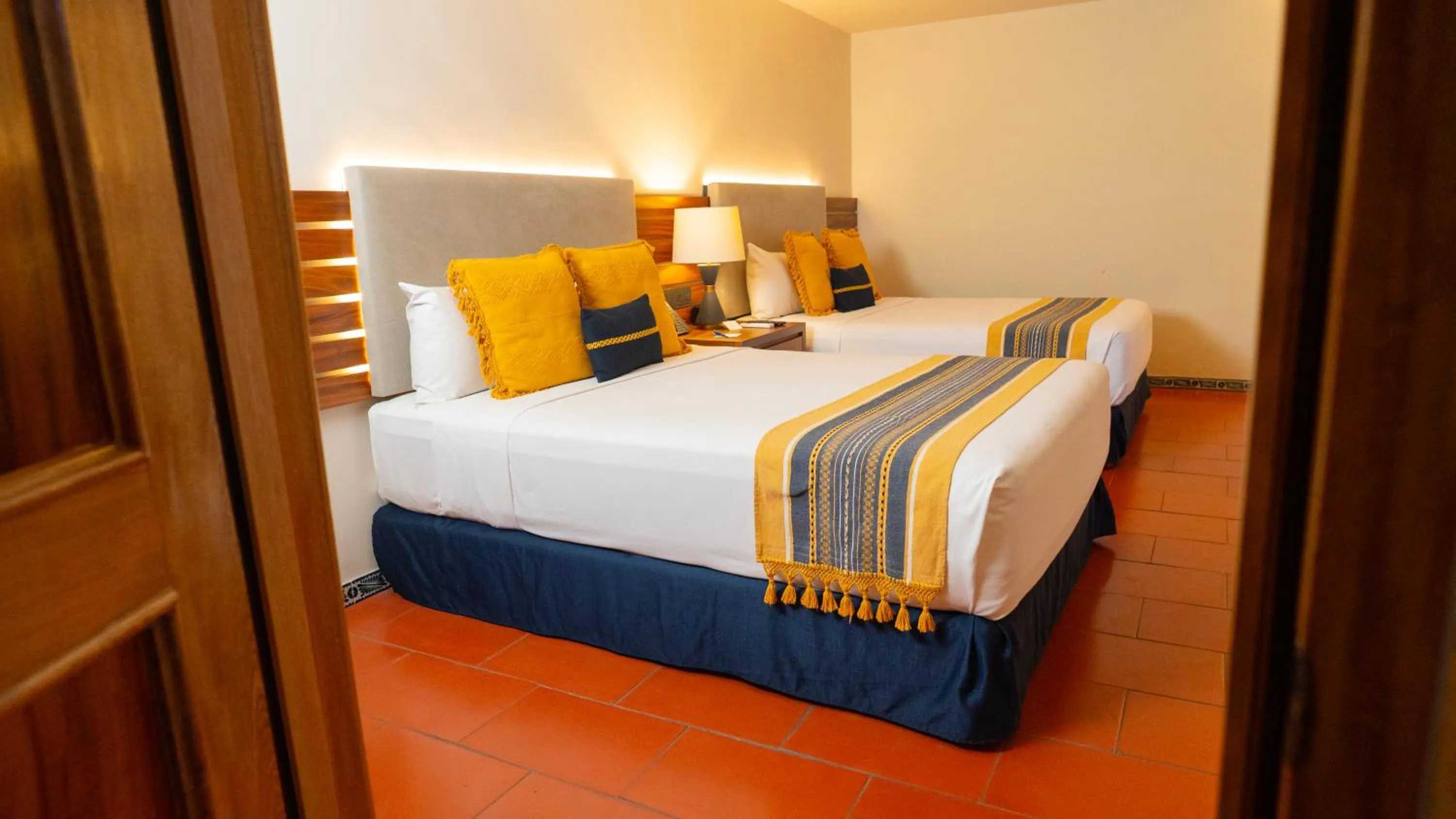 Bed in Casa Azulai Puebla Hotel Boutique