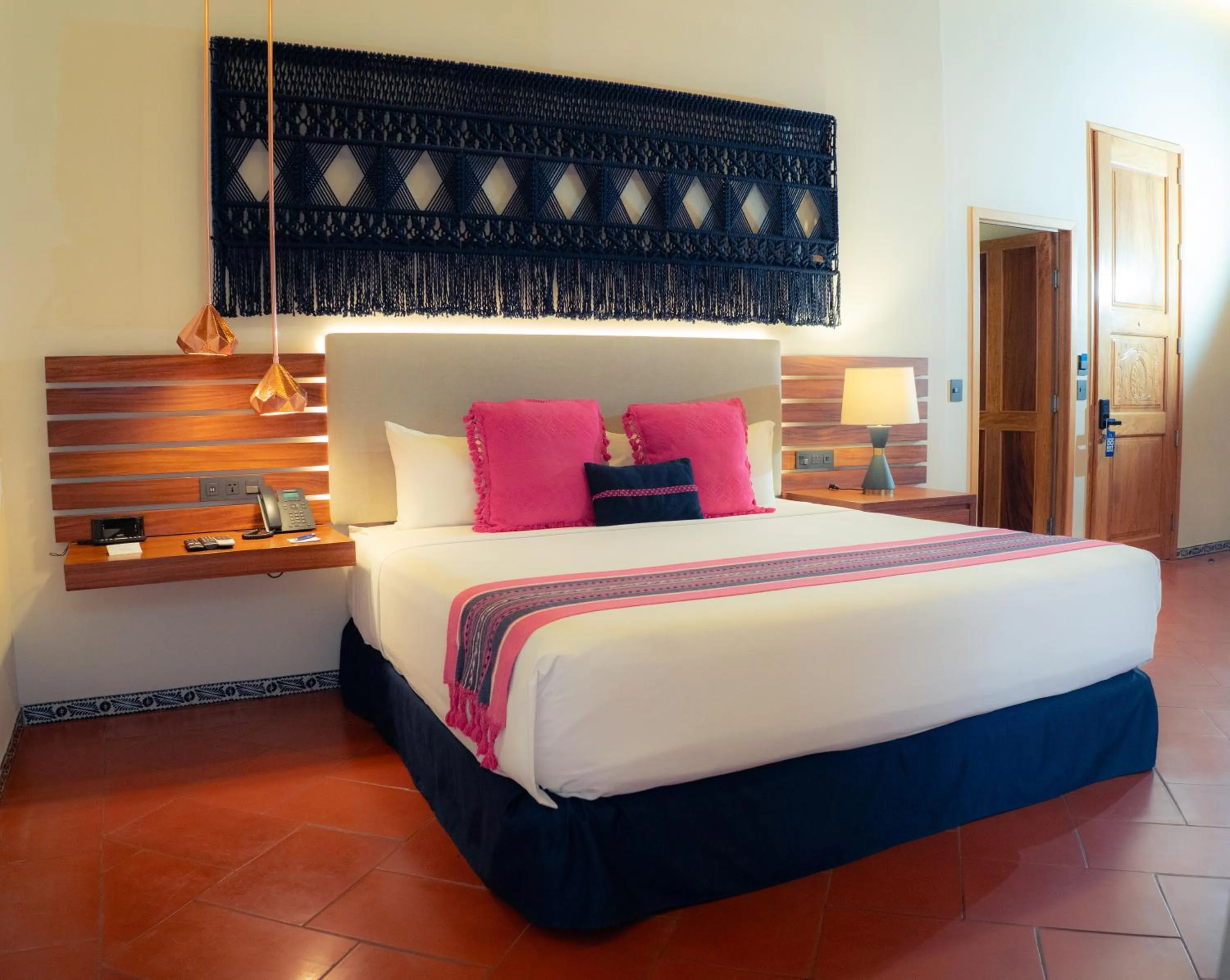 Bed in Casa Azulai Puebla Hotel Boutique