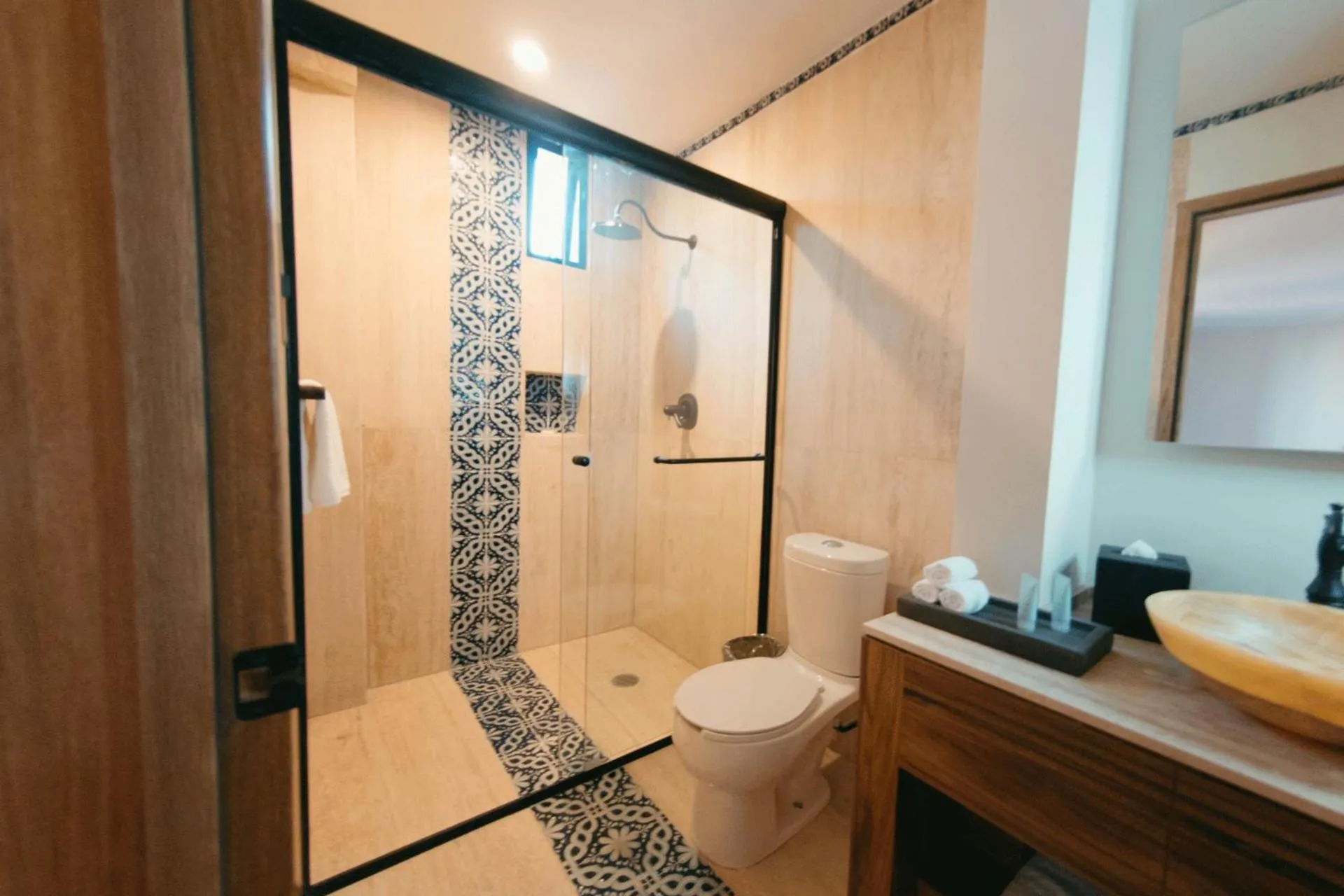 Bathroom in Casa Azulai Puebla Hotel Boutique