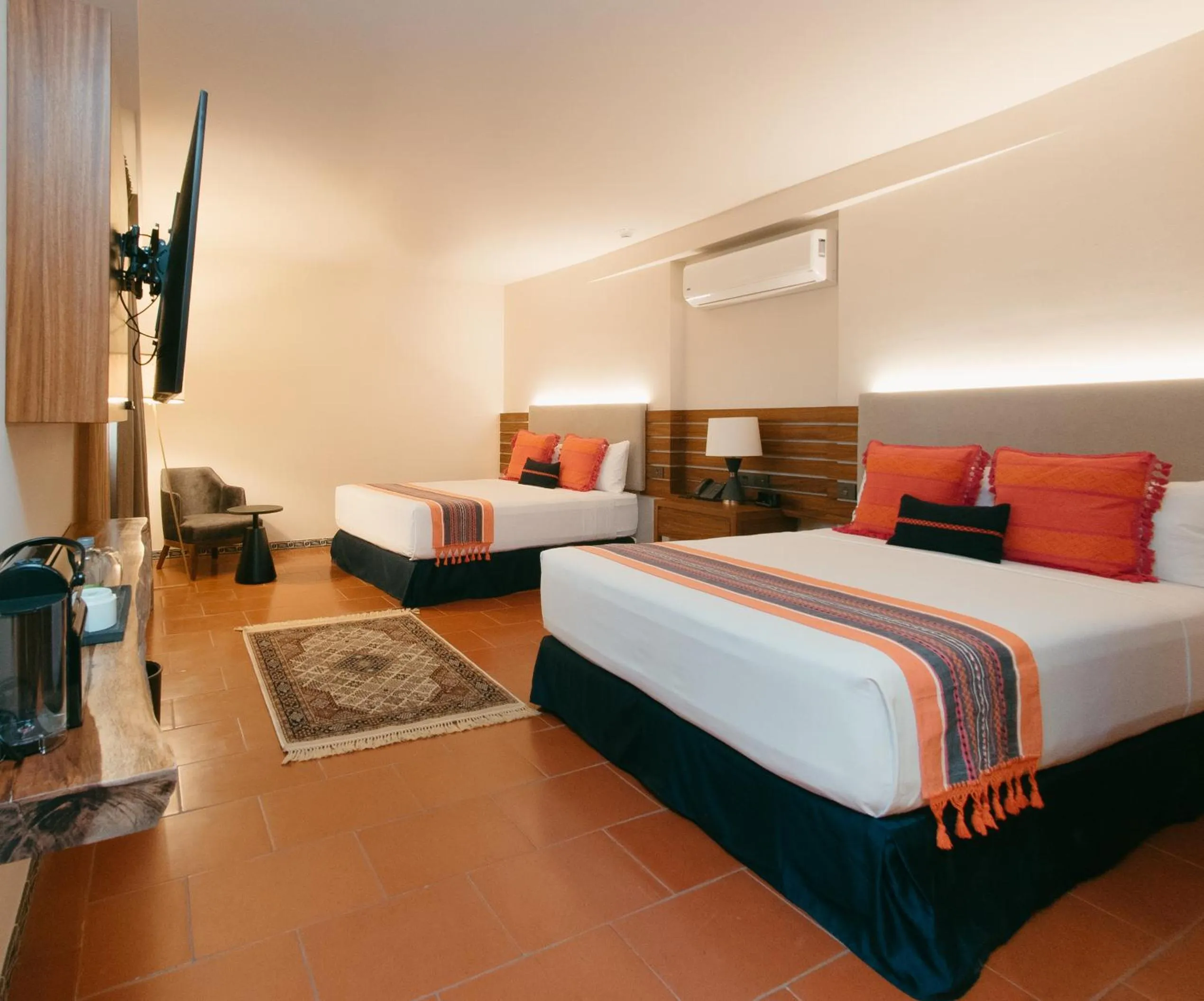 Bed in Casa Azulai Puebla Hotel Boutique