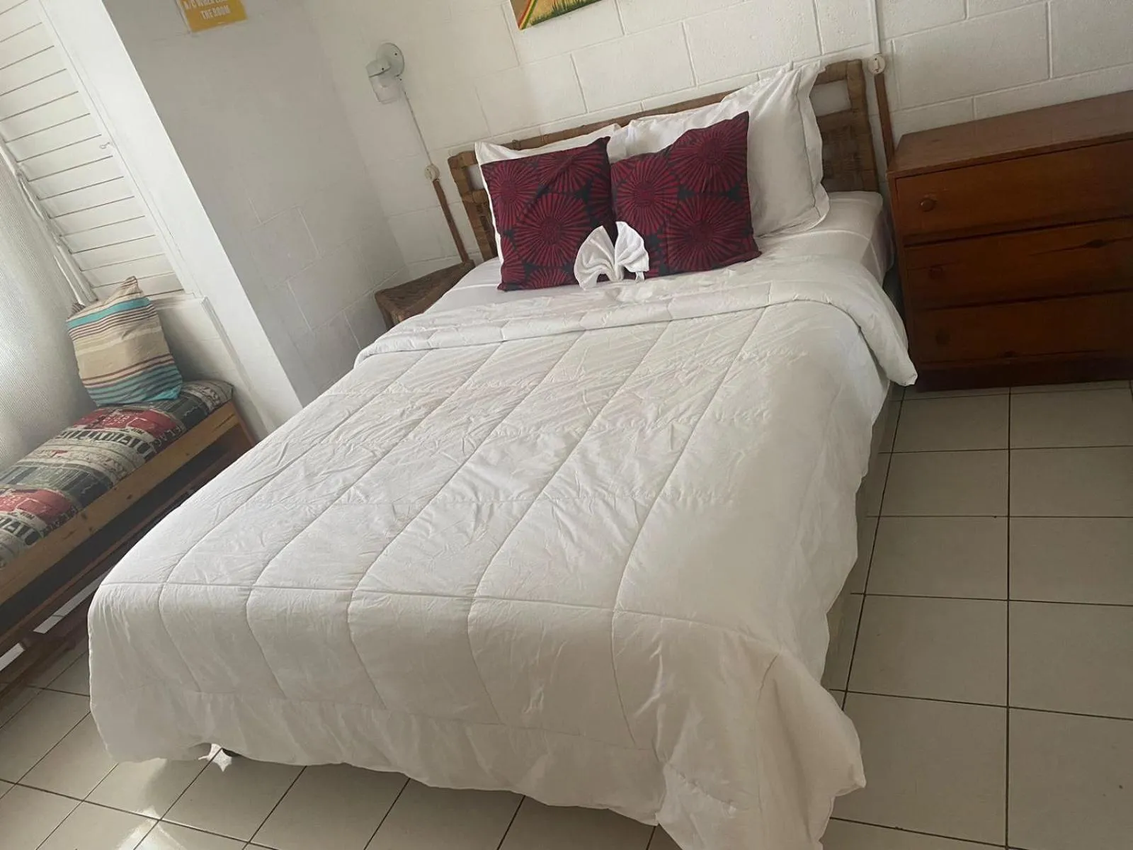 Bed in Fisherman's Point