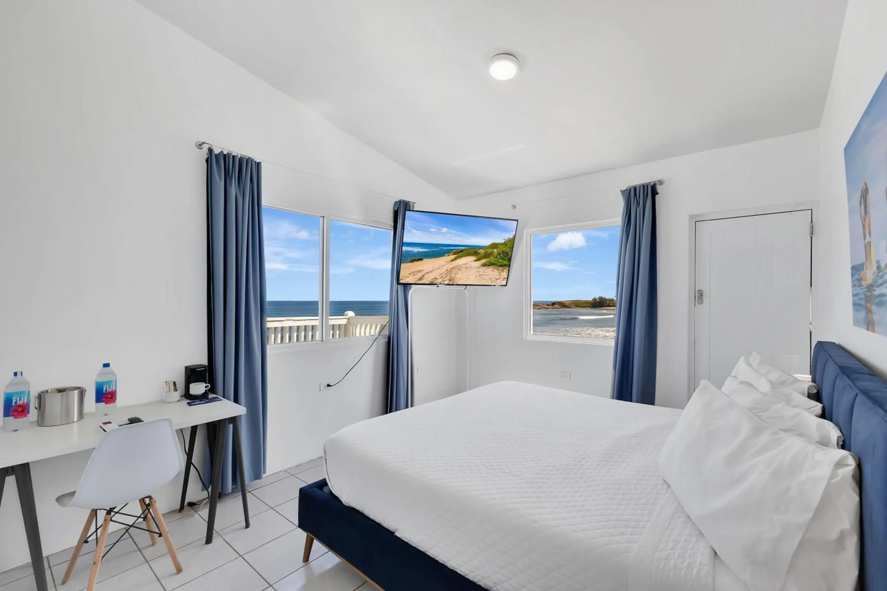 King Room with Sea View in Bella Surf Inn King Room with Sea View in Bella Surf Inn