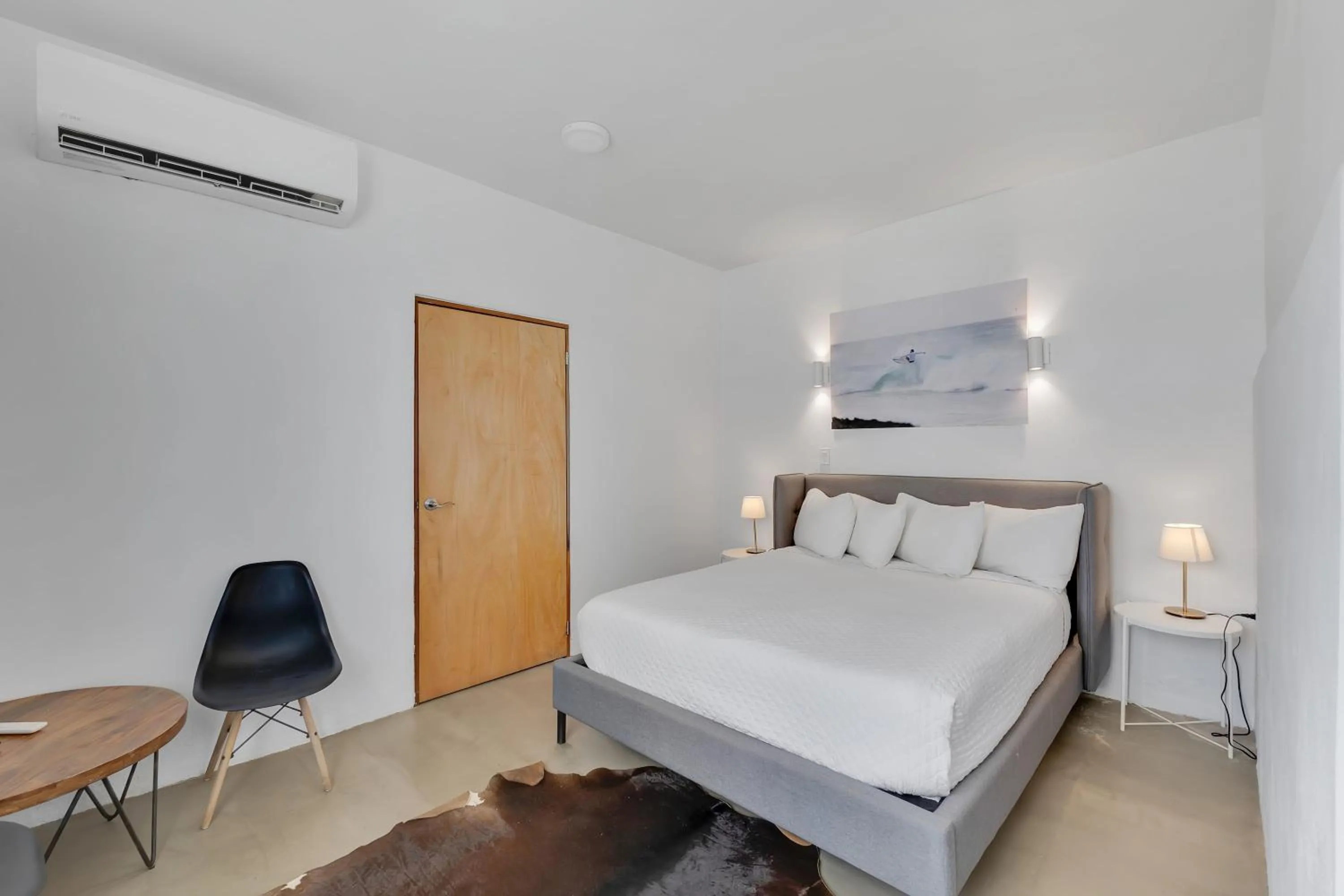 Bed in Bella Surf Inn