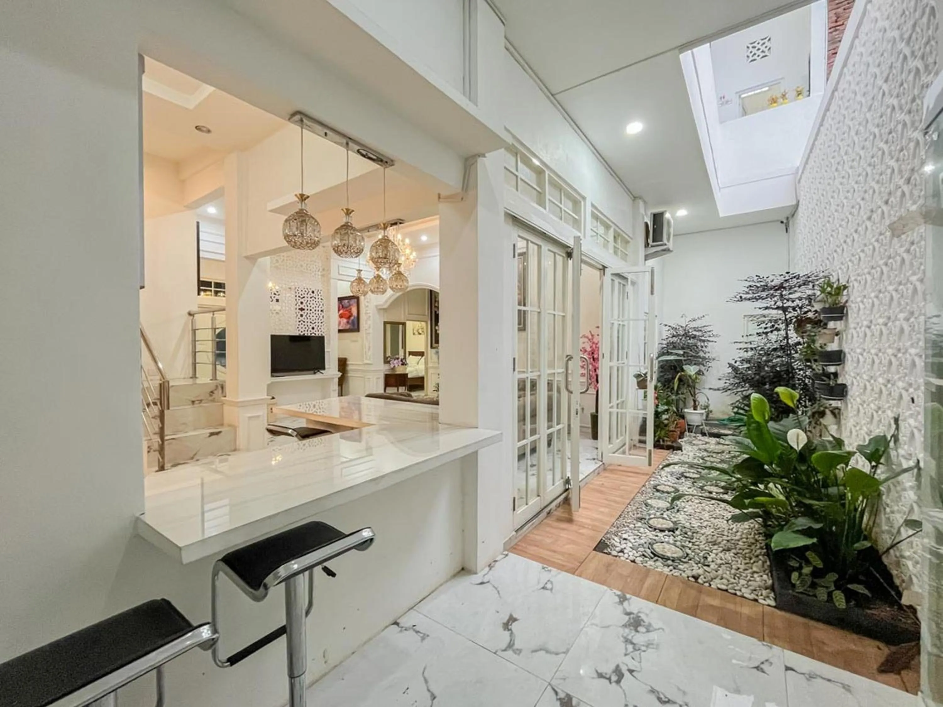 Property building in Sakura Guest House by The Lavana