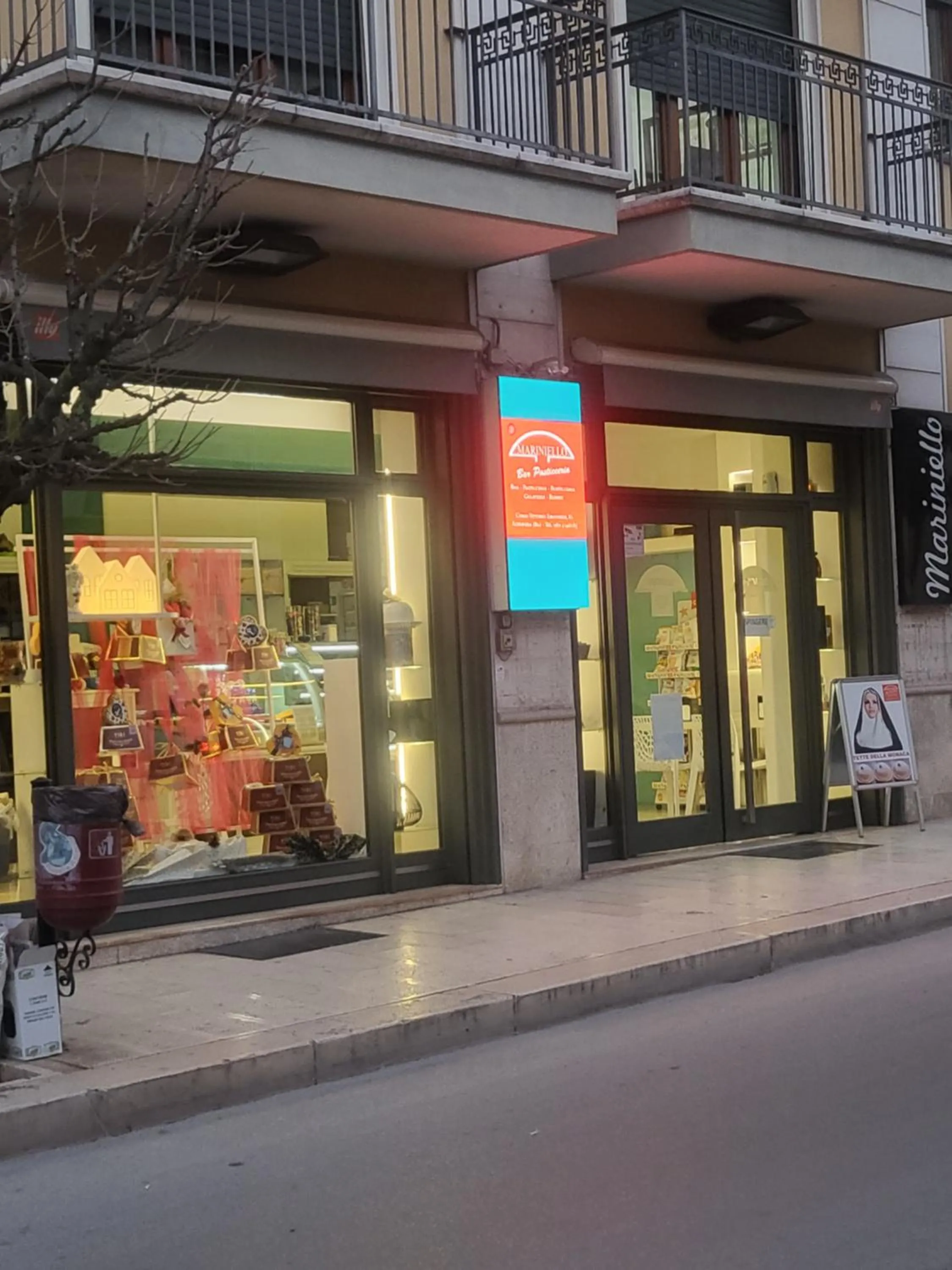 Breakfast in L'edera