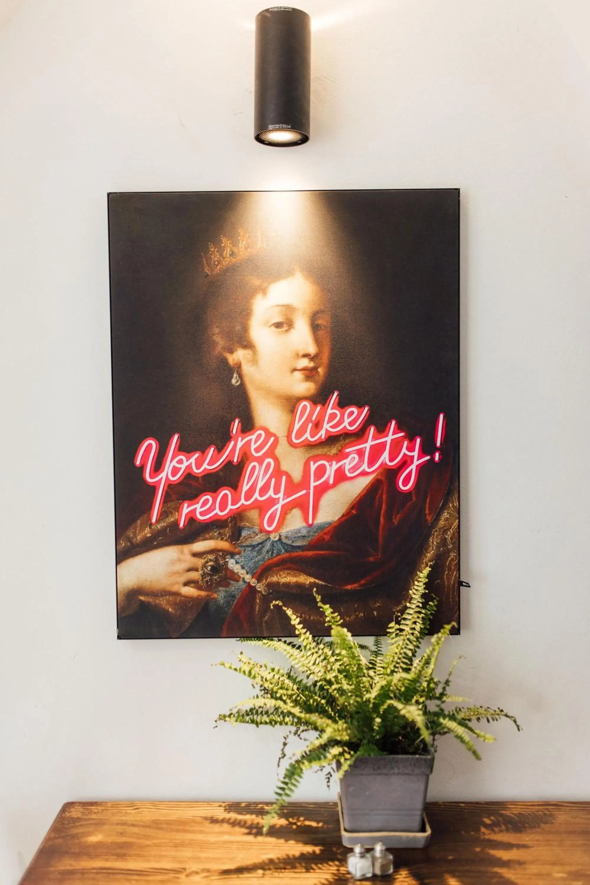 Restaurant/places to eat in Nana Macs