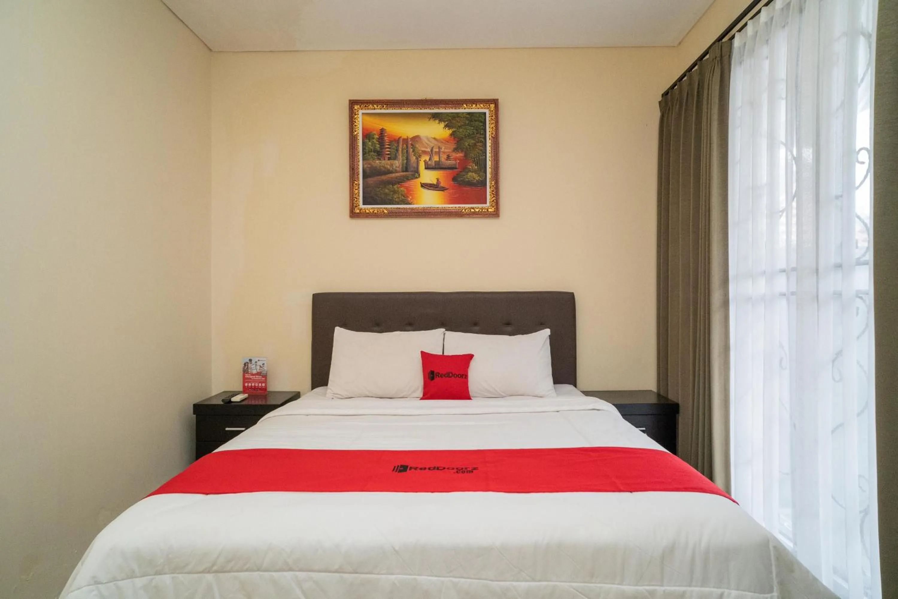 Bed in RedDoorz near ITDC Nusa Dua